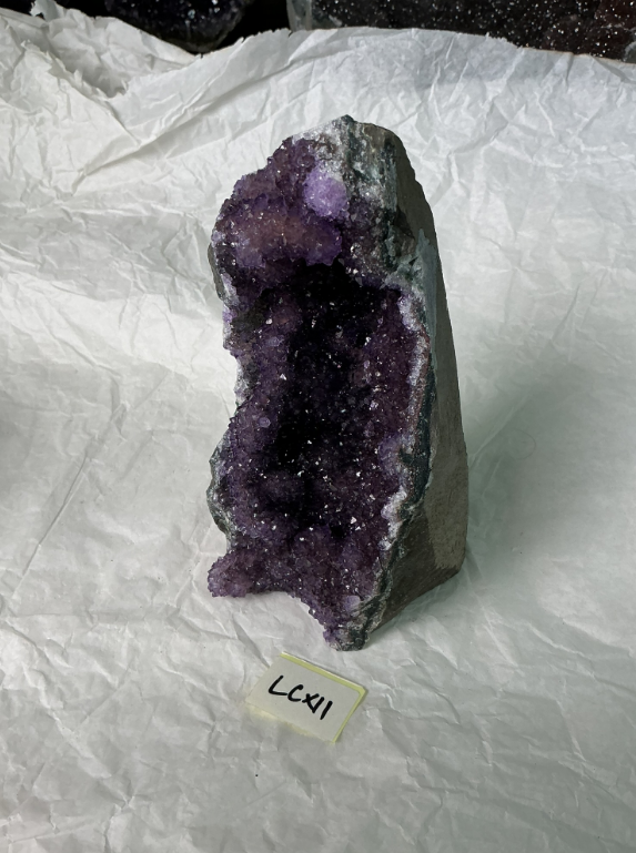 ZD143 LCX11 水晶擺件 0.66-0.75KG