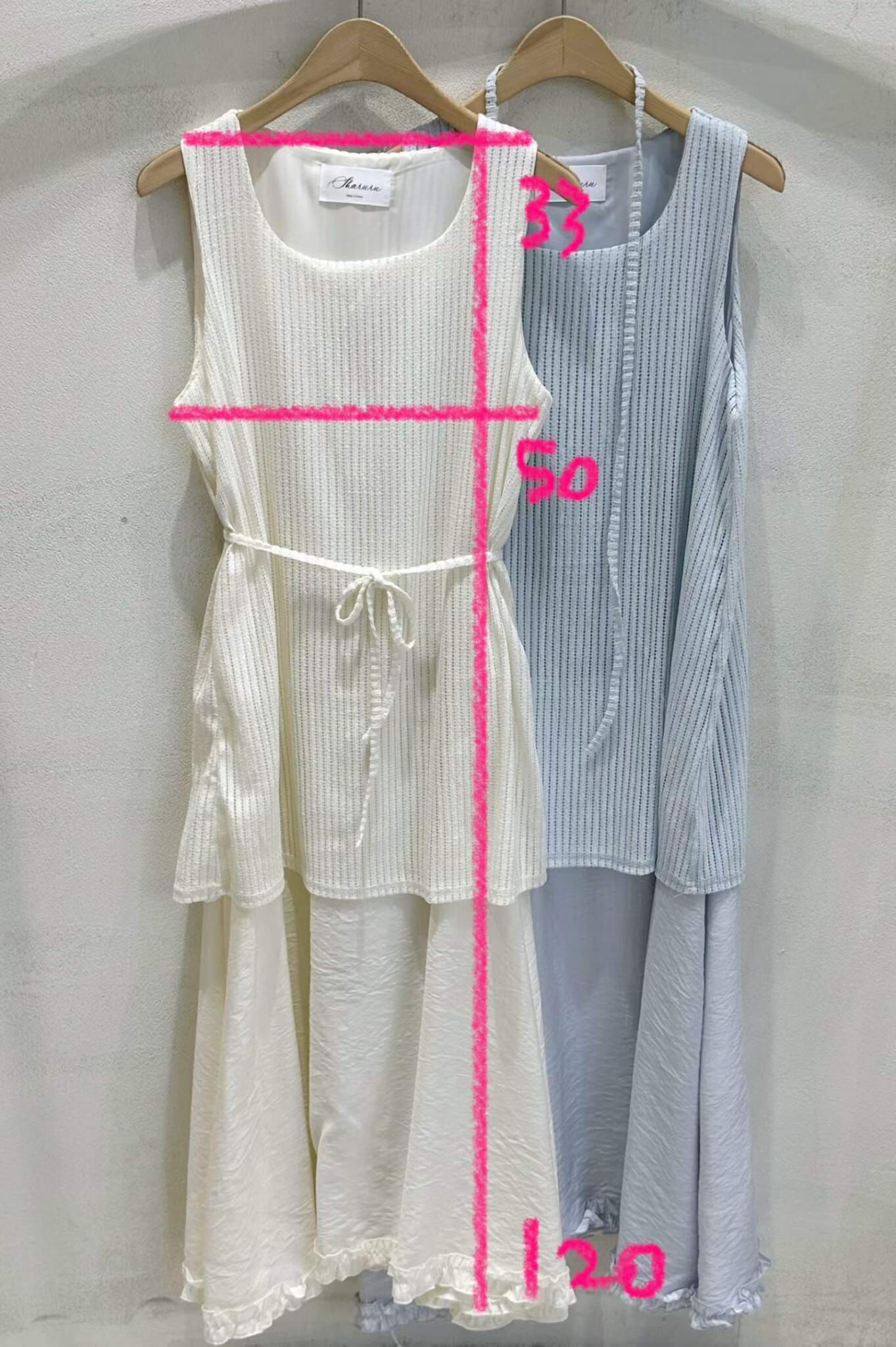 SU6127 假兩件坑紋綁帶拼緞面背心裙