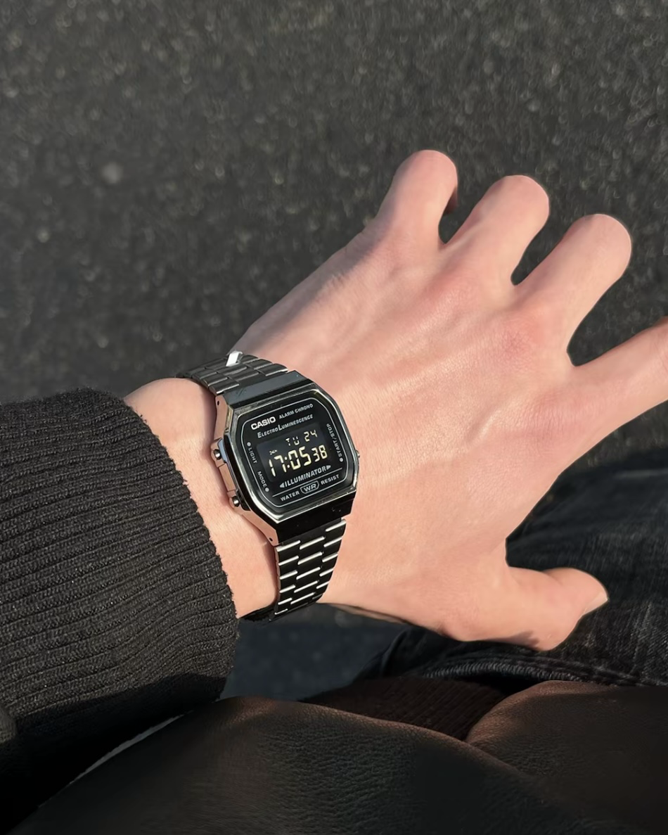 CASIO 卡西歐 VINTAGE A168 黑銀色 復古 數位 多功能 防水 可調式錶帶 手錶 小方錶