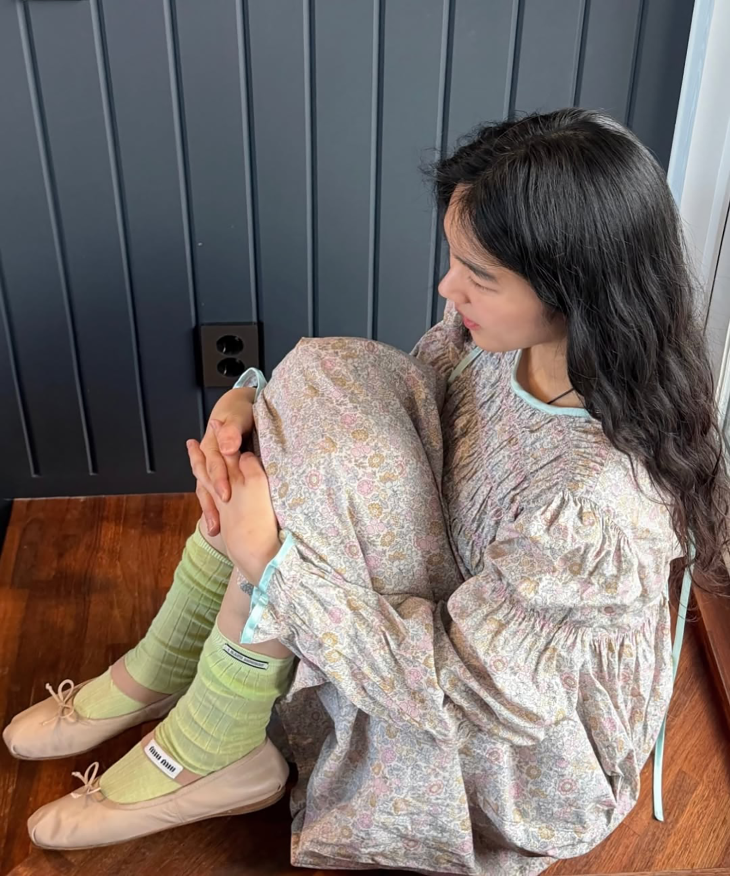 I HATE MONDAY｜Loose-fit knee socks (5colors)