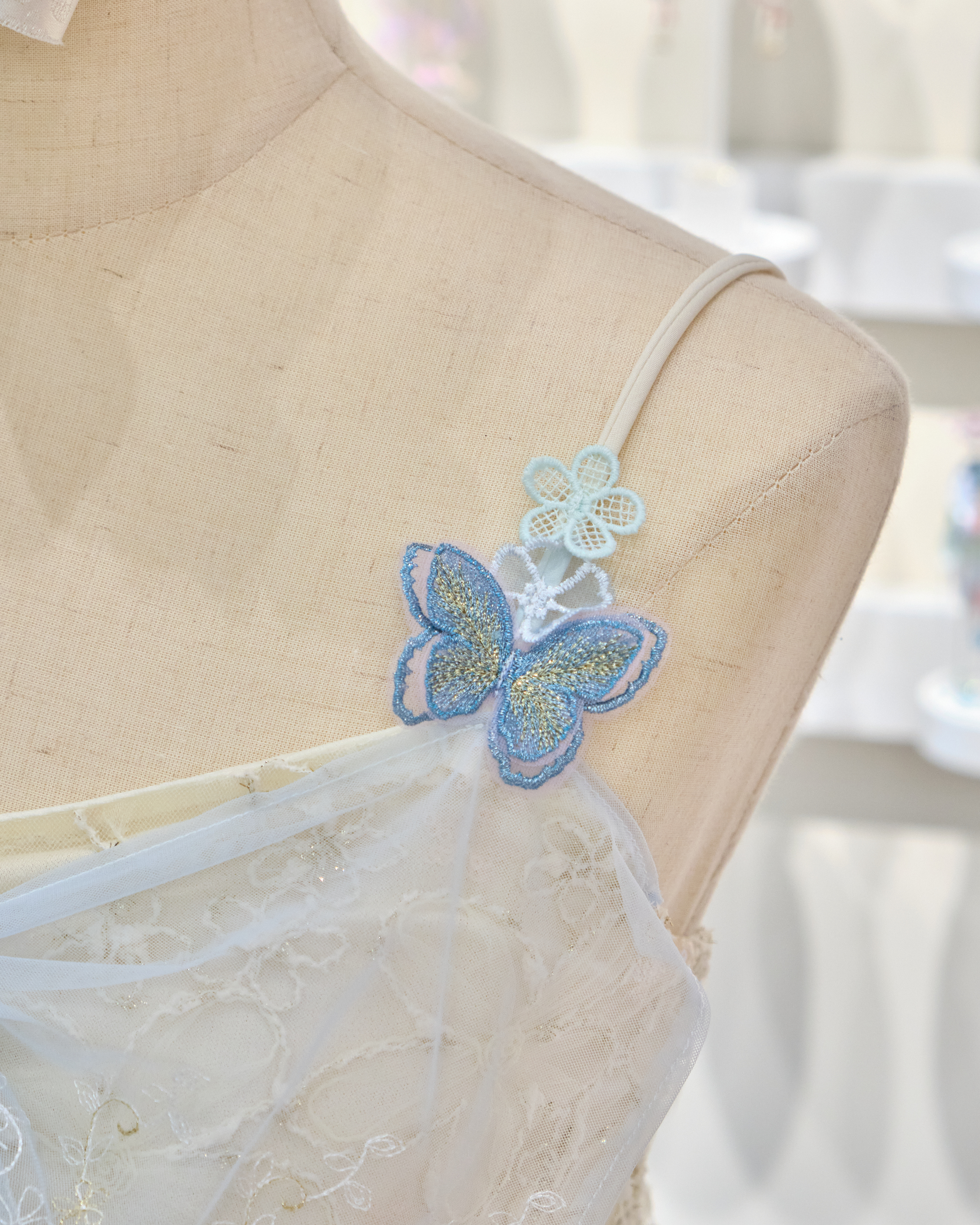 13624 Lace Layer Bow Camisole