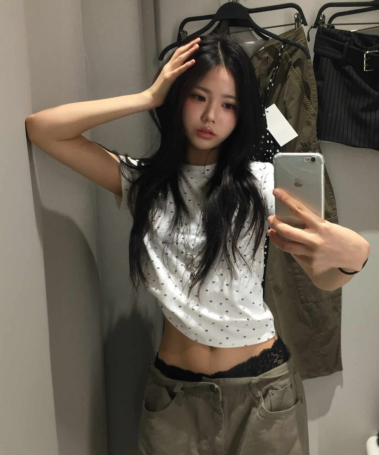 KKEEE 圓點修身短T 1501
