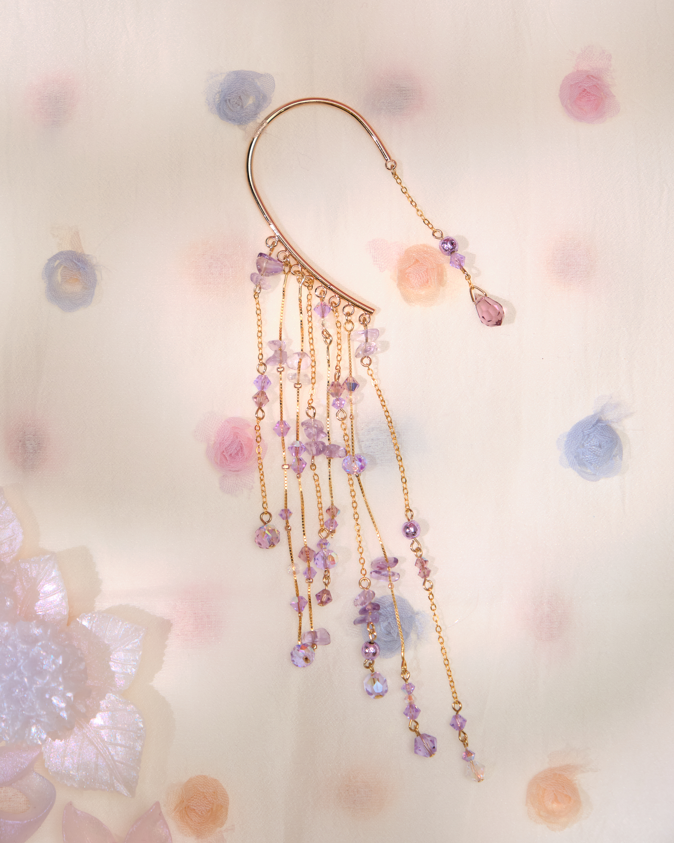 13604 Gleaming Breeze Ear Cuff