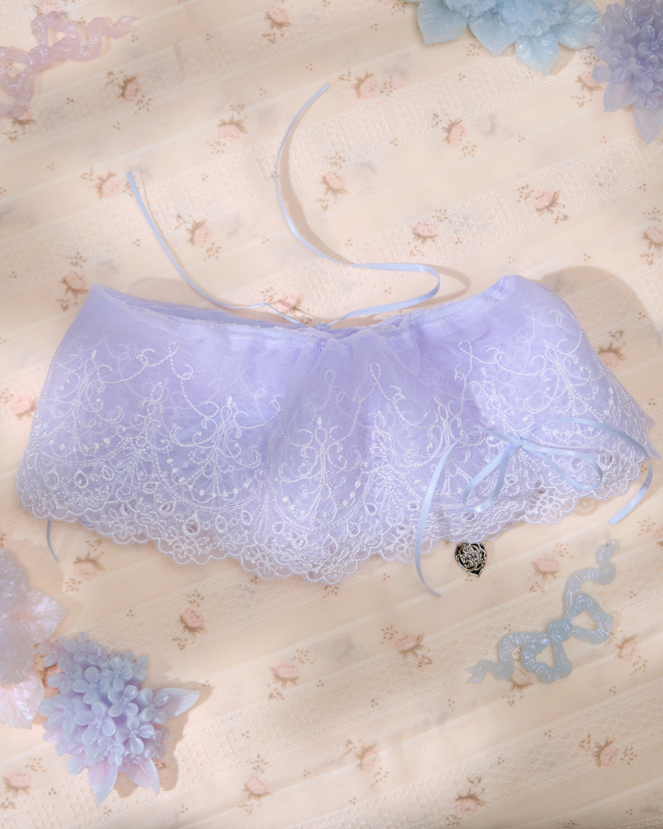 13587 Sweet Bubbly Scrunchie