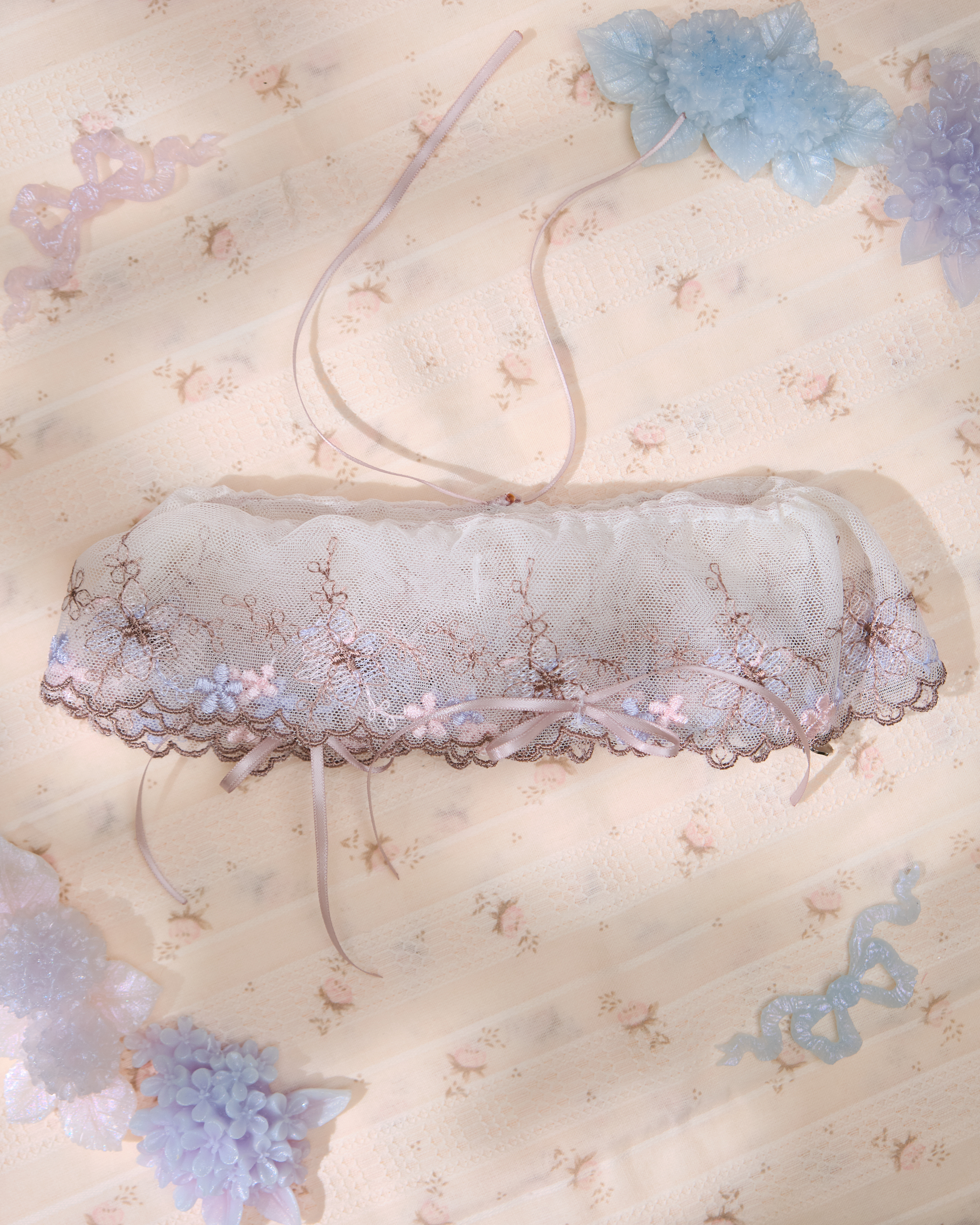 13590 Sweet Bubbly Scrunchie