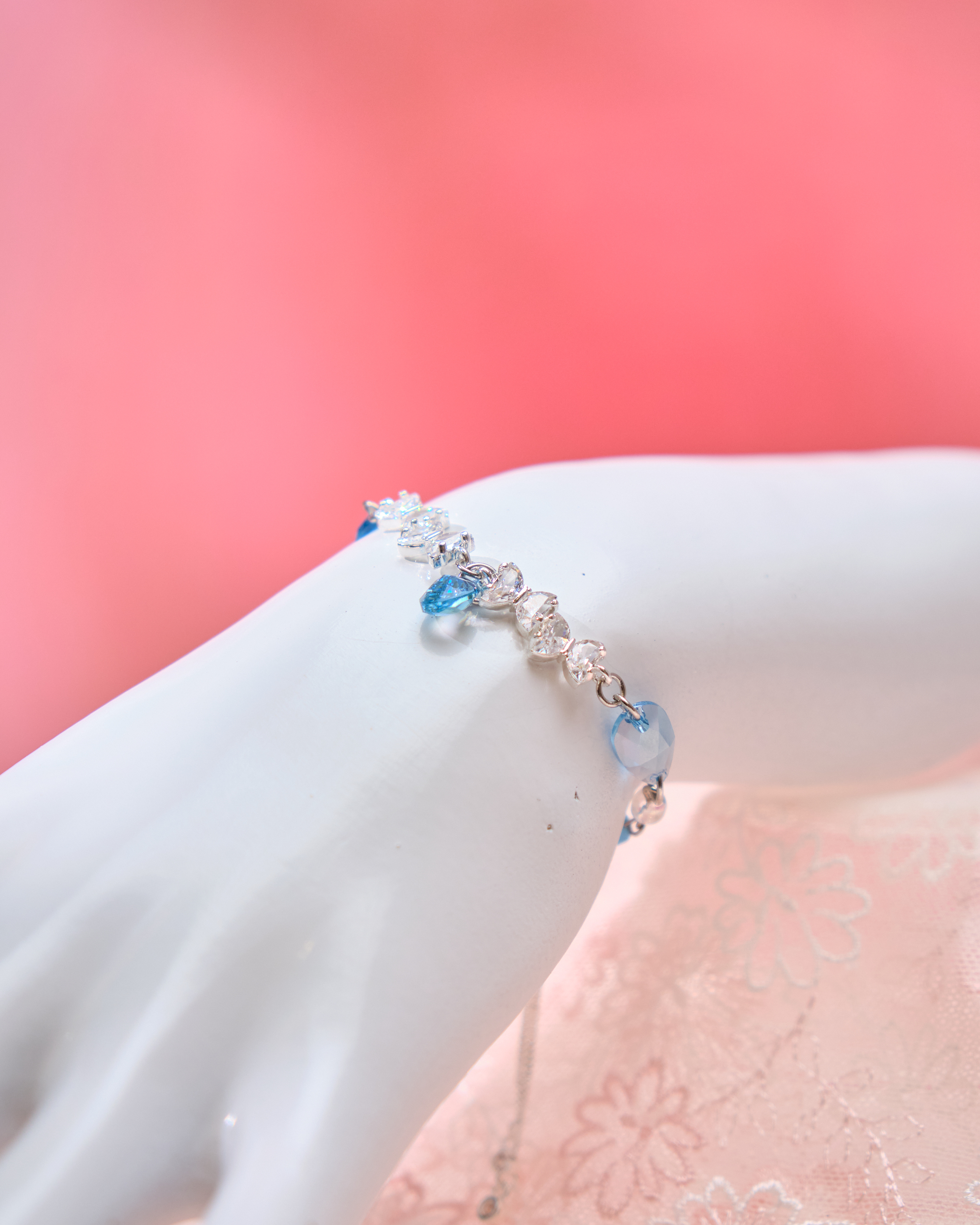 13598 Radiant Dream Slider Bracelet