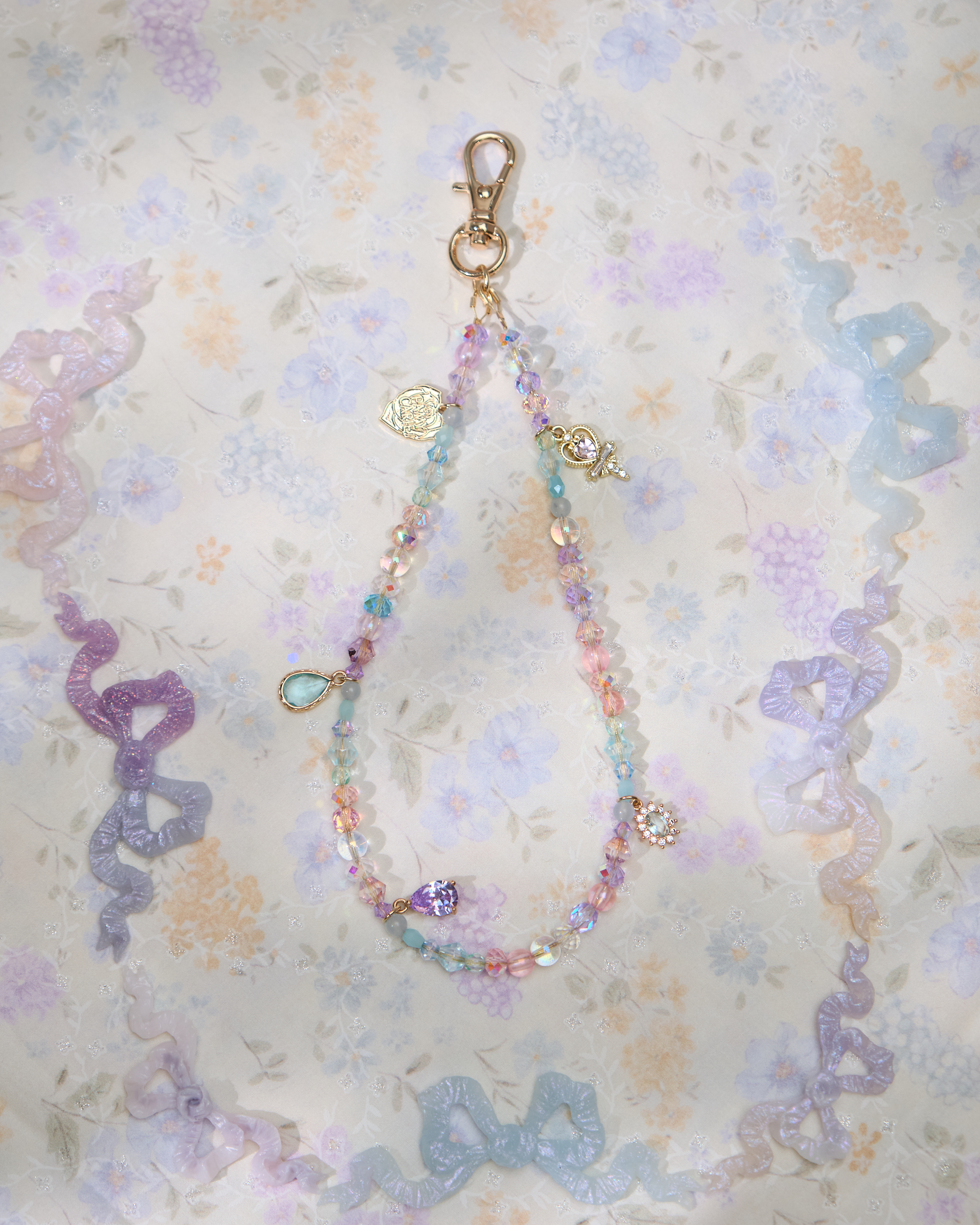 13581 ShinyTwinkling Short Phone Strap