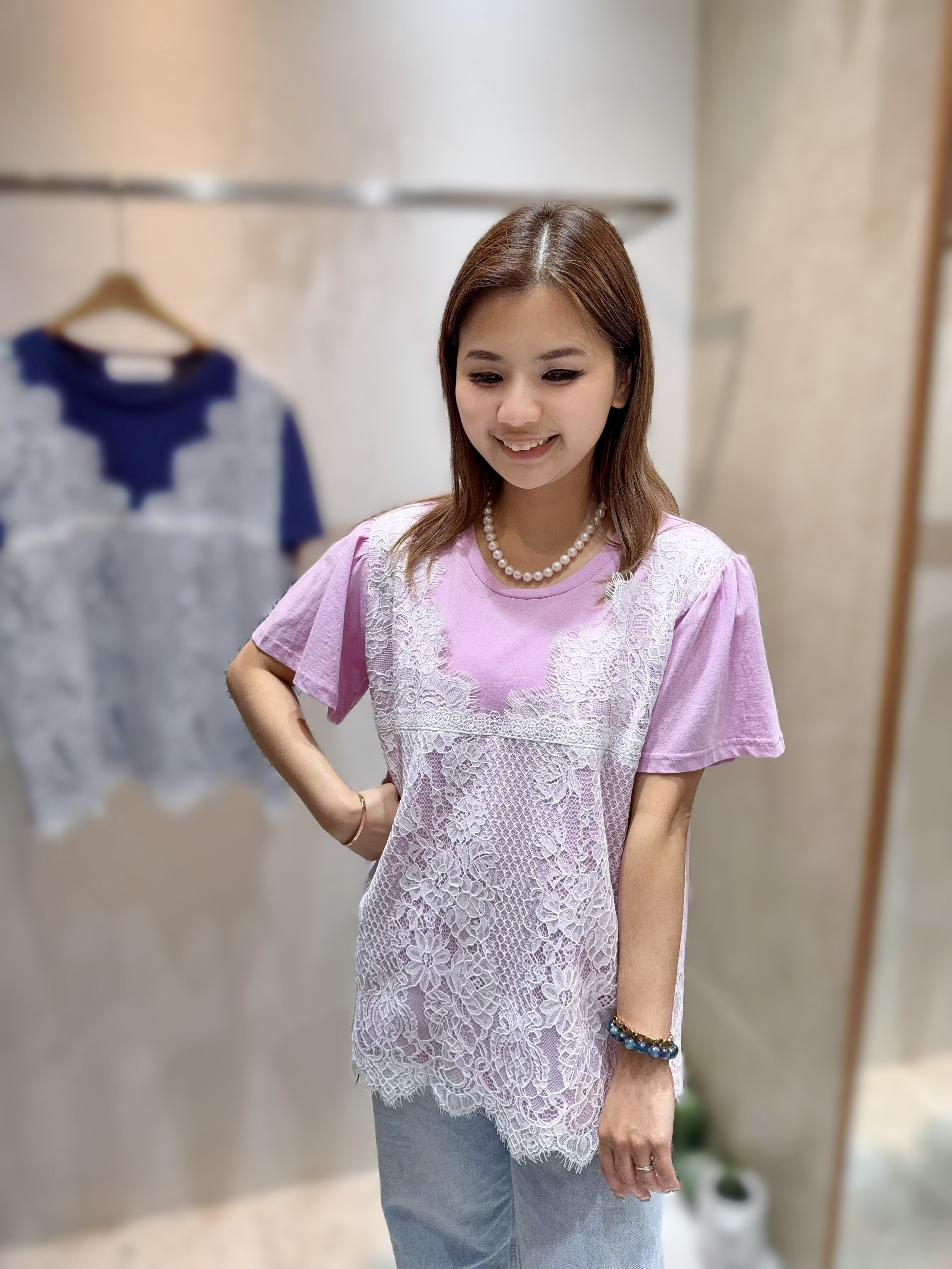 H31 胸43 長25 $429 (一口價)