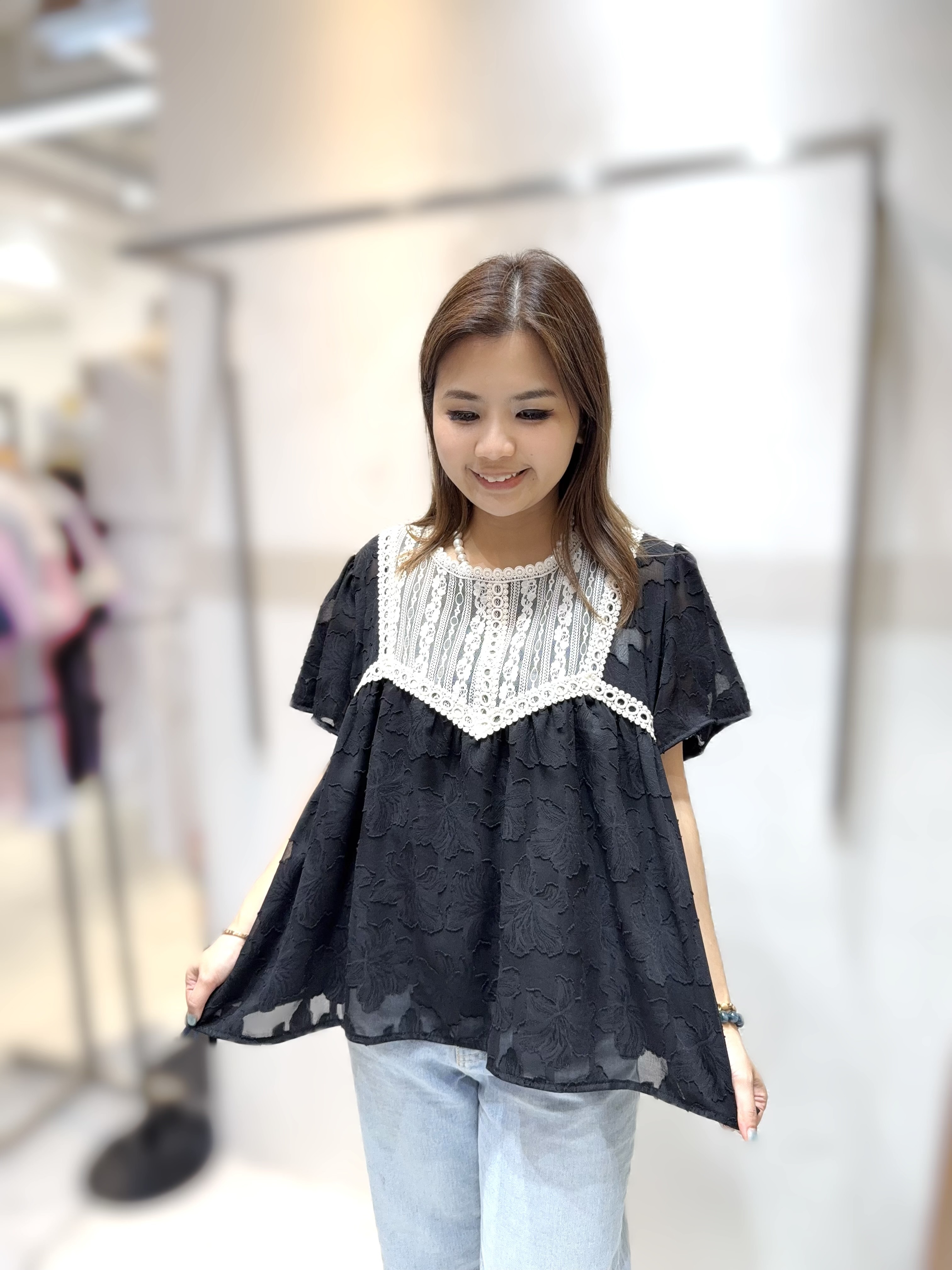 H39 胸43 長22 $469 (一口價)