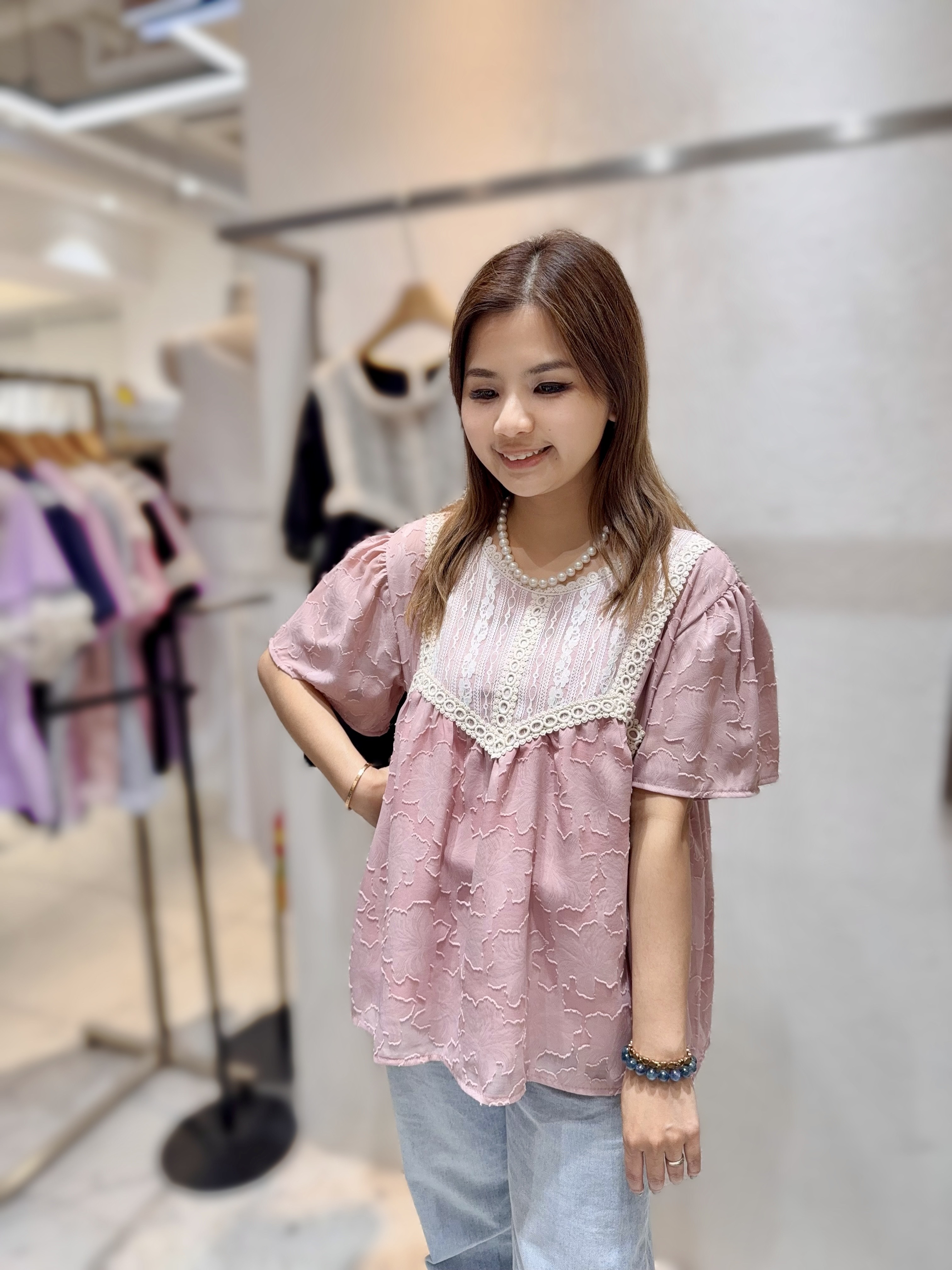 H39 胸43 長22 $469 (一口價)