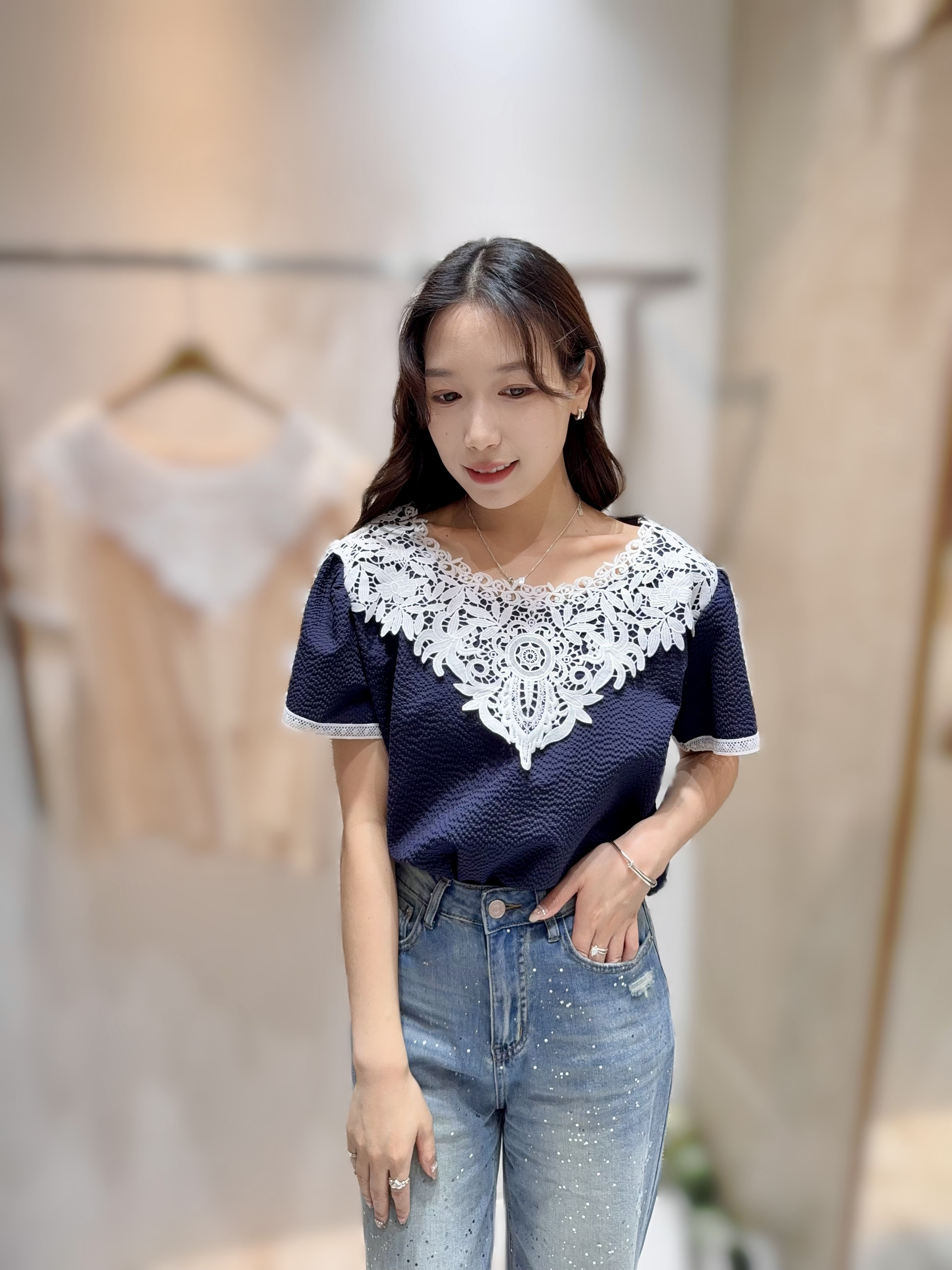 H38 胸43 長23.5 $479 (一口價)