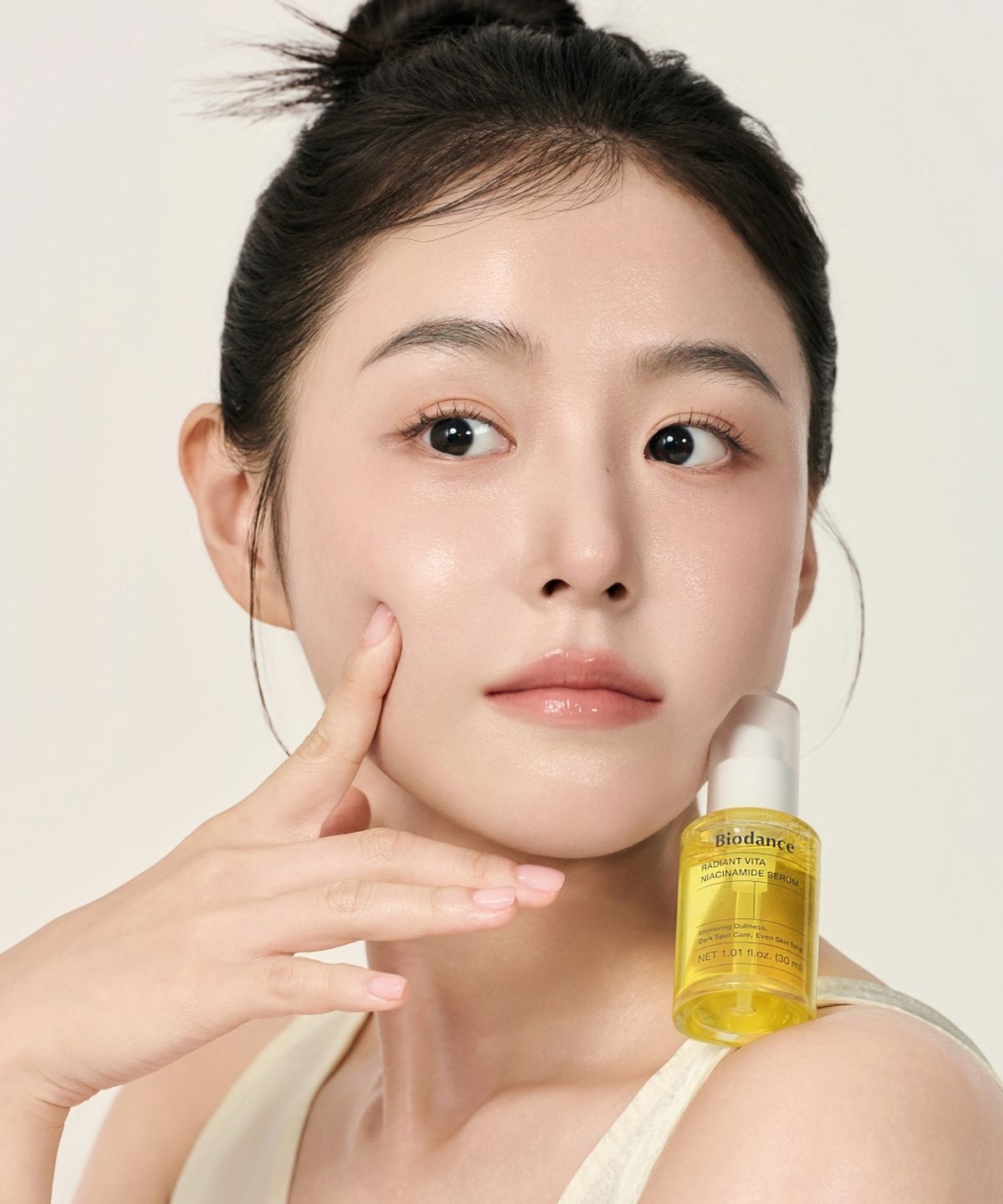BIODANCE 煙醯胺維他命透亮極光精華 30ml