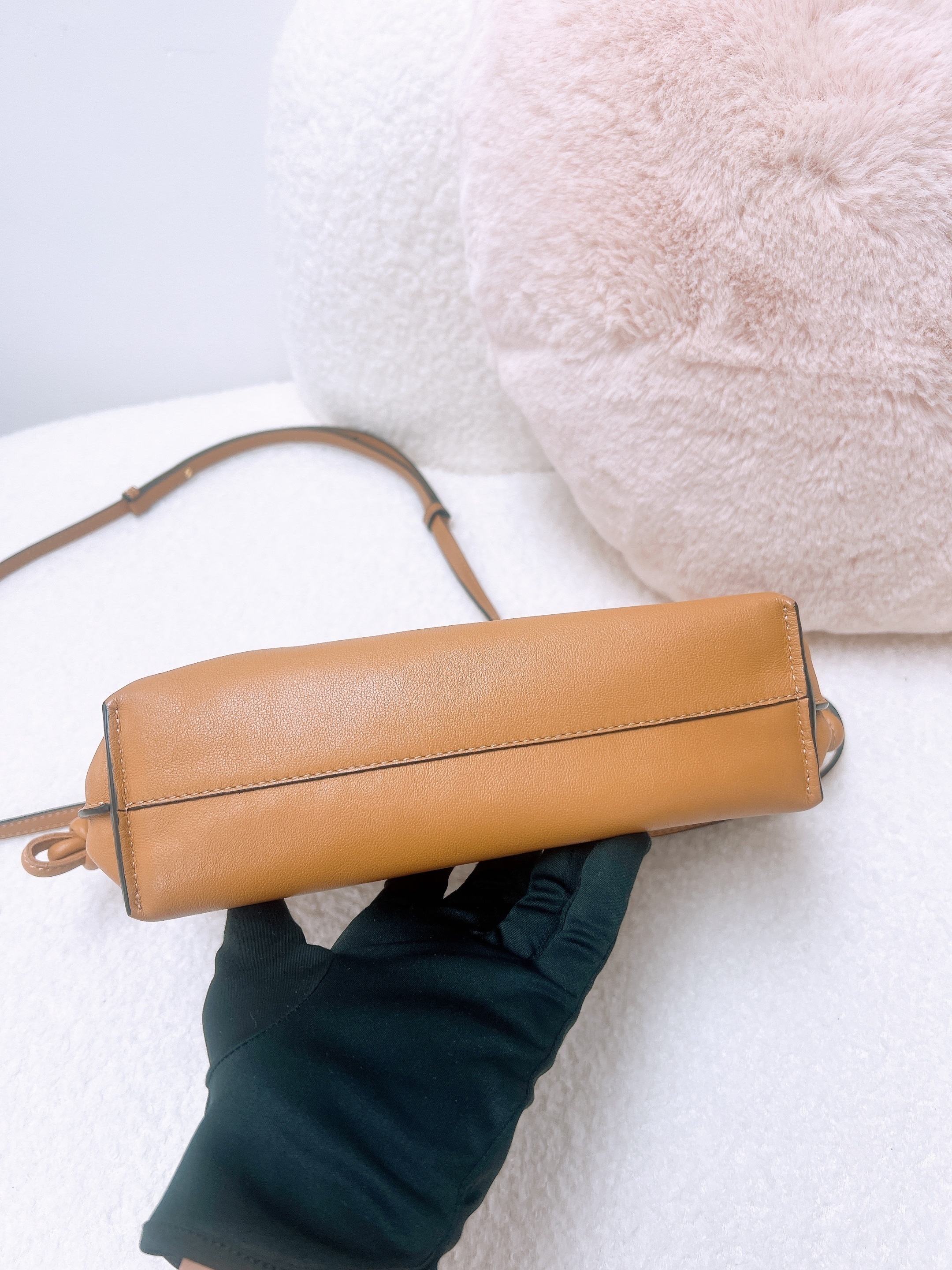 Loewe flamenco mini warm desert