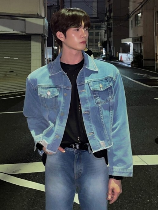 Cutoff Crop Denim Jacket