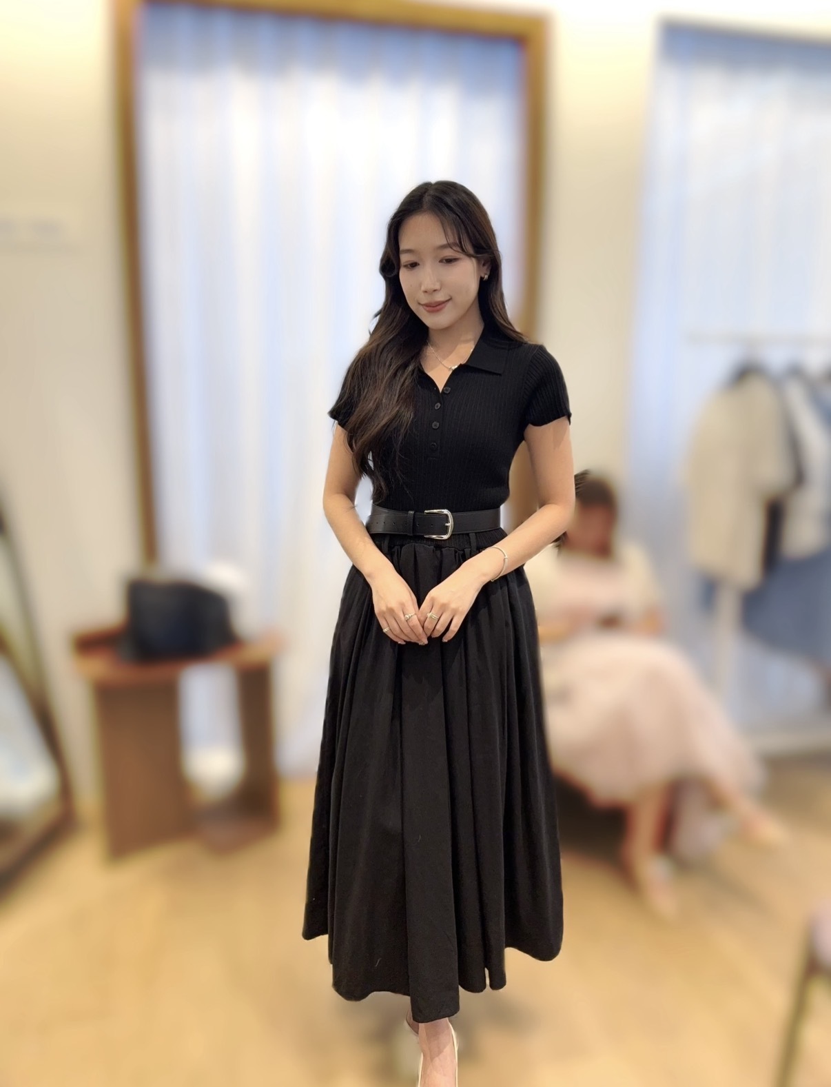 AQ19  連身裙  胸28 - 47 腰26-40 長50 $549 (一口價)