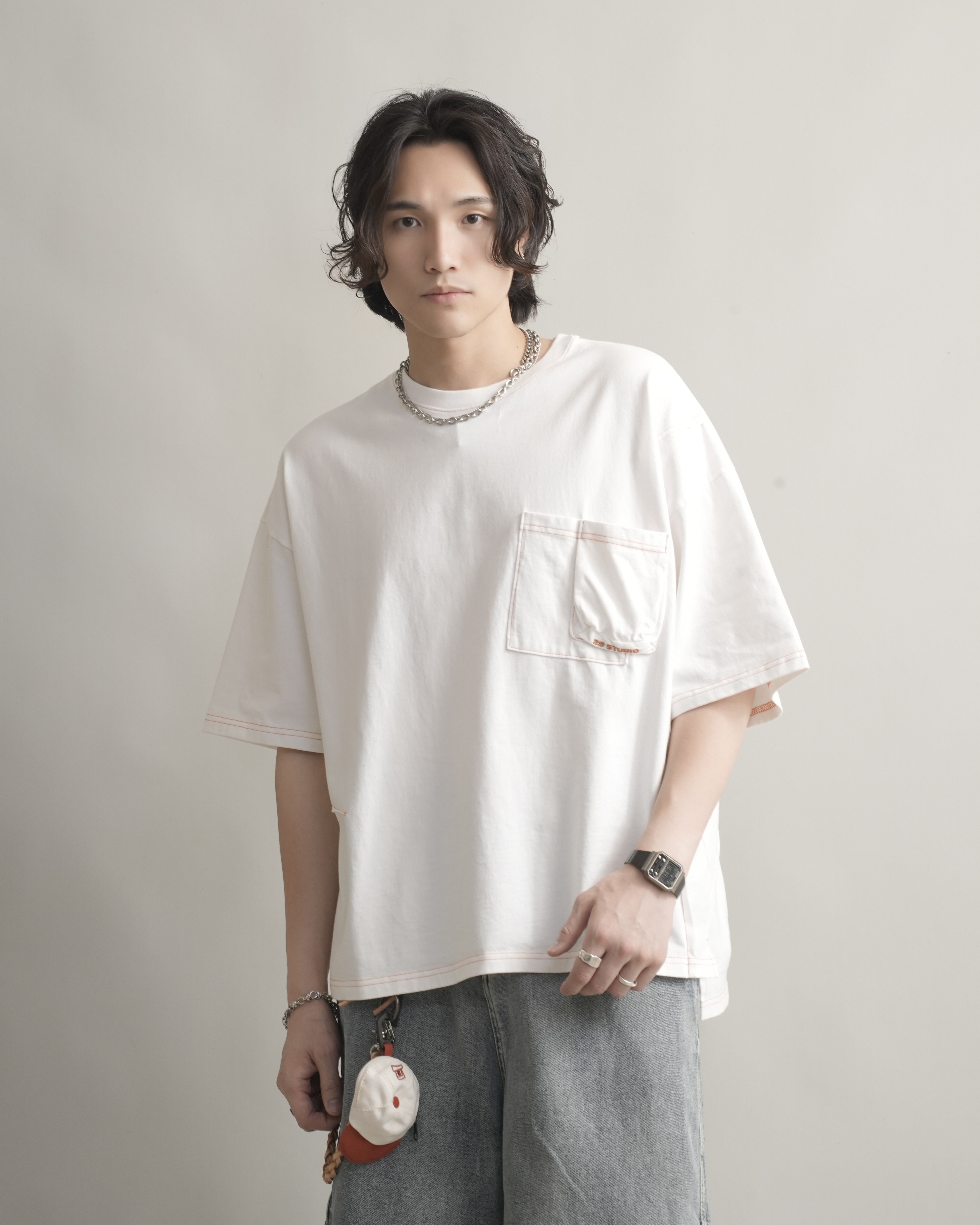MR031  重疊口袋反車線TEE - 白色