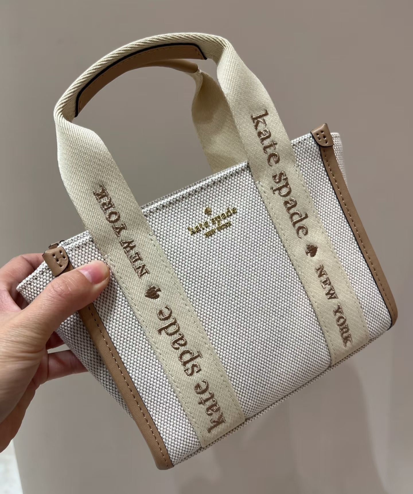 【預購】Kate Spade H043075 帆布原木色小號托特包