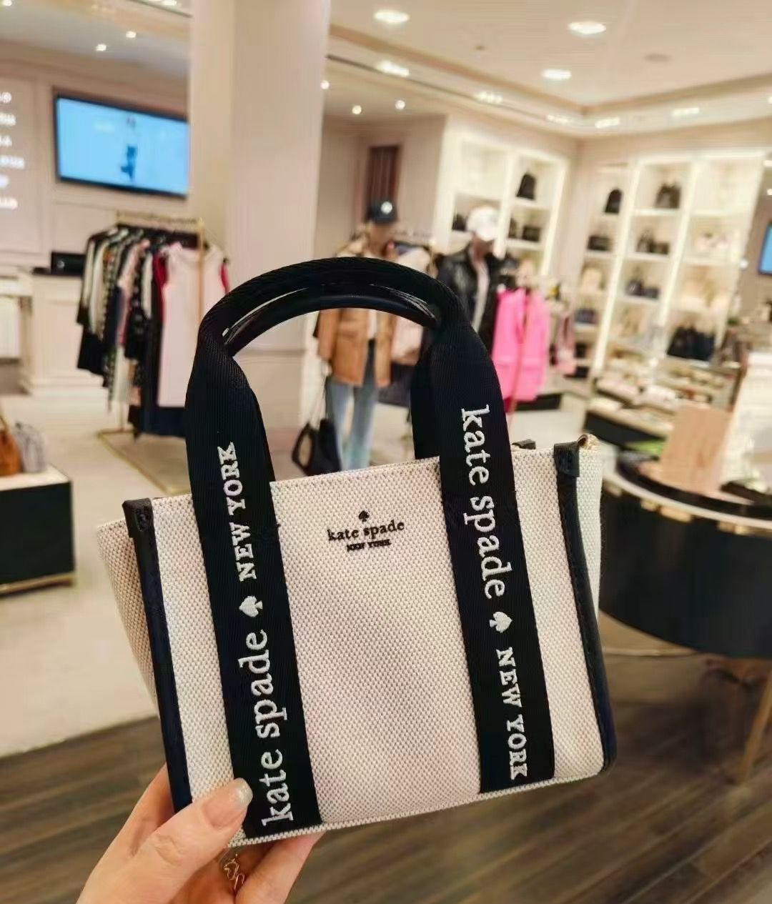 【預購】Kate Spade H043076 黑色帆布小號托特包