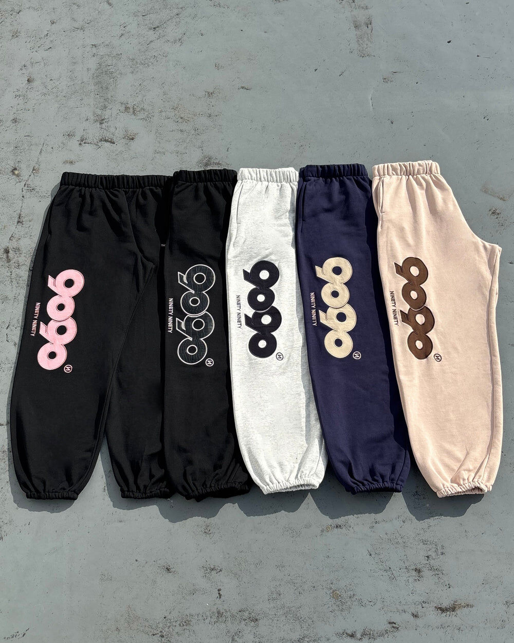【9090】0502發售 9090 OG 標誌運動褲