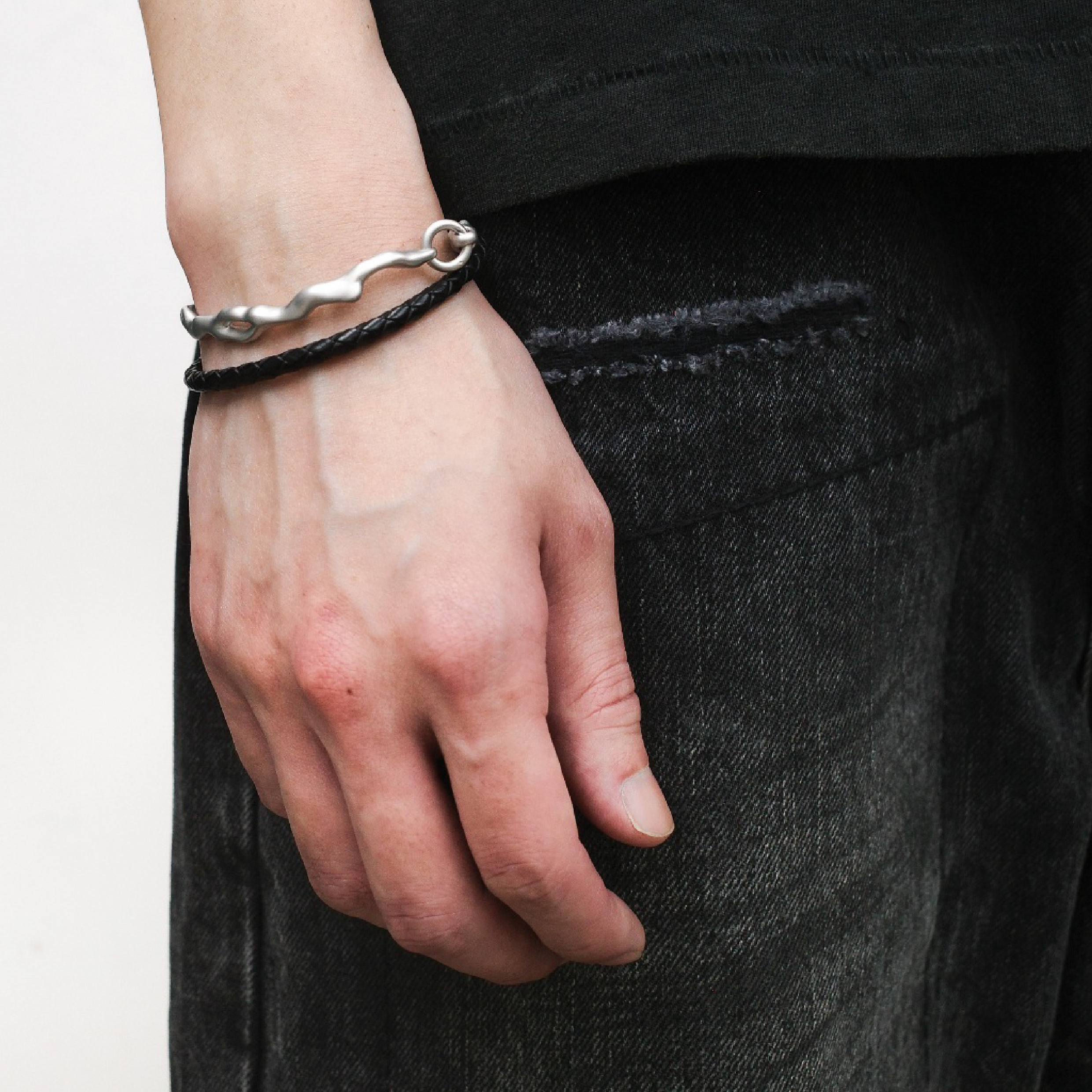 Liam Conner Splicing Leather Bracelet 流體液化 皮繩手環