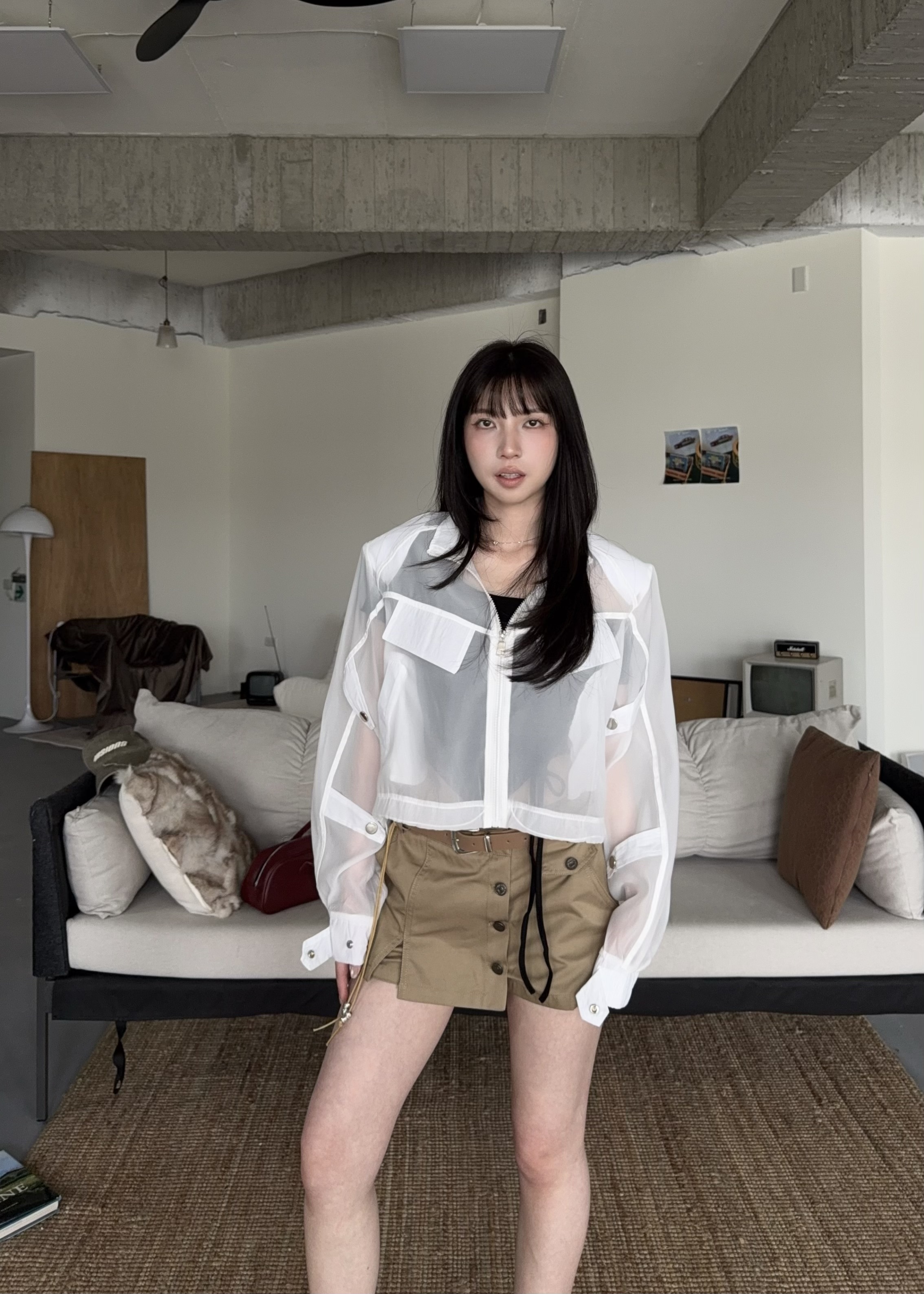滑布排釦皮帶設計褲裙