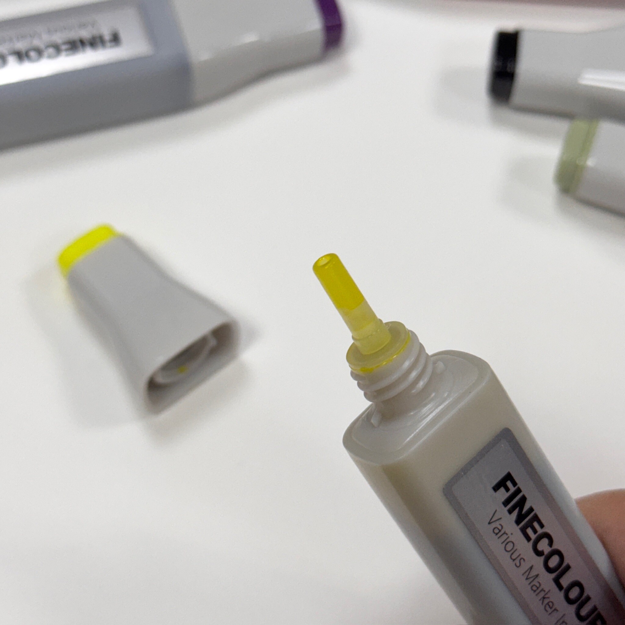 法卡勒FINECOLOUR ｜ 酒精麥克筆 72A 補充墨水 單瓶