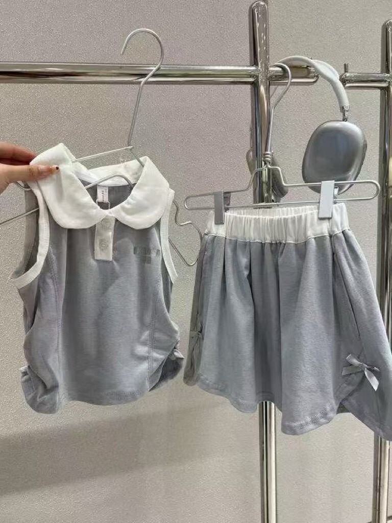 小小姐圓領清新套裝