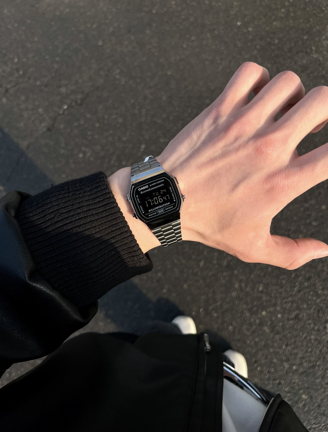 <質感穿搭細節>CASIO 卡西歐 VINTAGE A168 黑魂 銀黑色 復古 數位 多功能 防水 可調 手錶