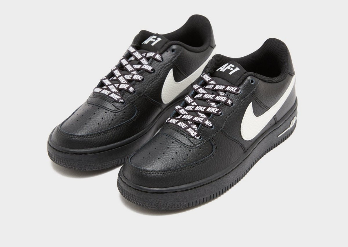 【預訂】 NIKE AIR FORCE 1 LOW 黑白"NIKE"文字鞋帶-GS