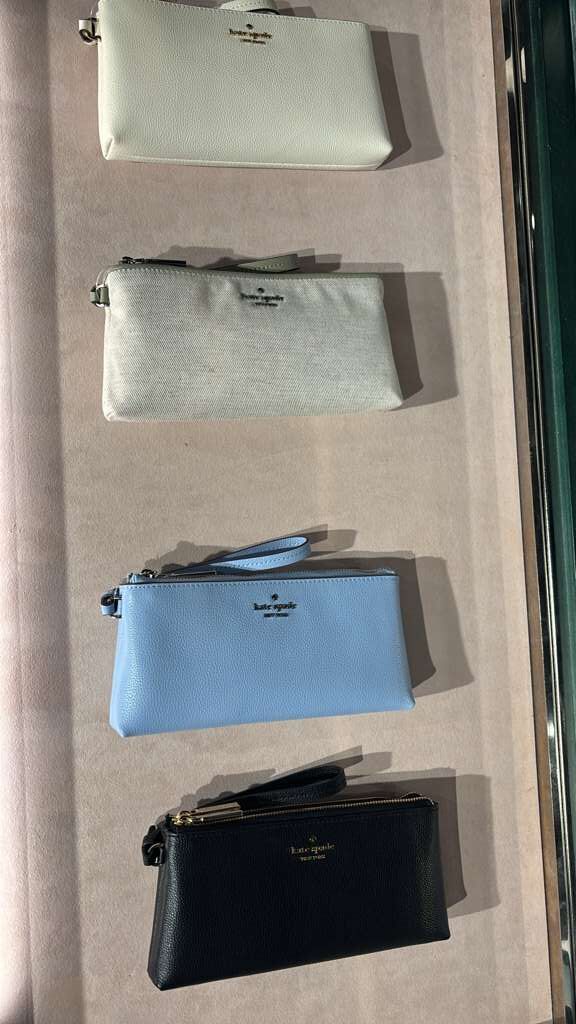 YV033 Kate Spade pebble 皮革中型 L 型拉鍊手腕包 21X10CM