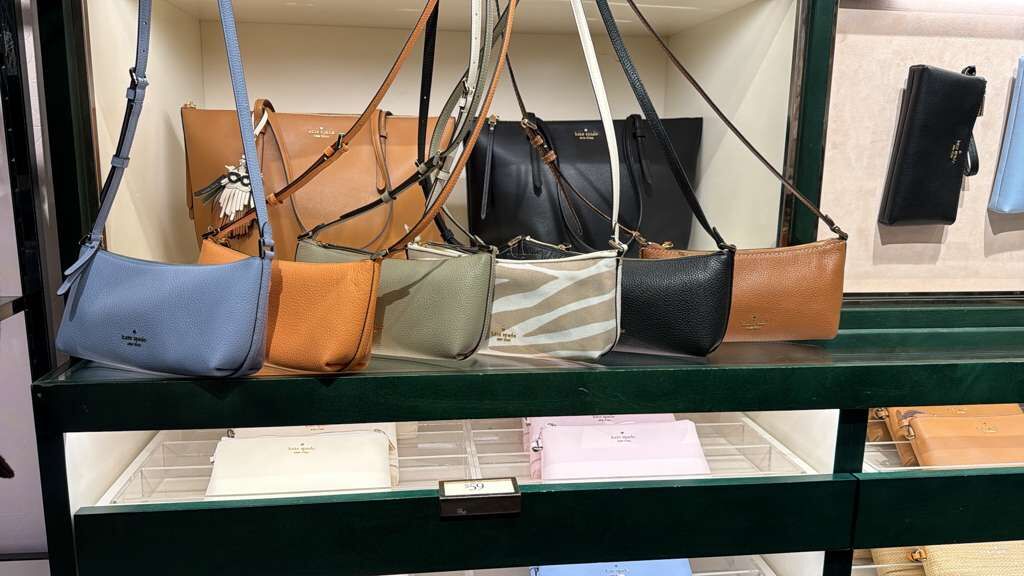 YV043 Kate Spade 細LOGO拉鏈CROSS BODY 25X11CM