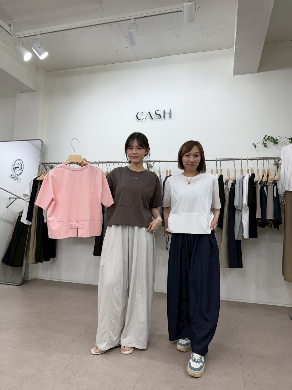 CA6119 Smile落肩寬鬆版Tee