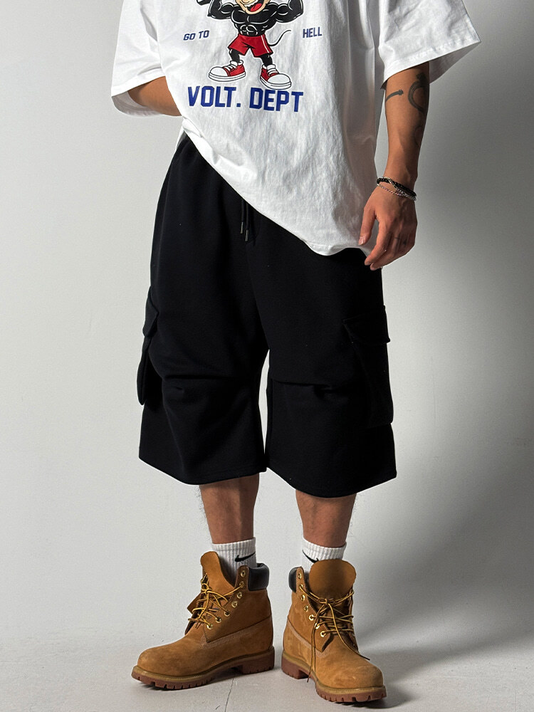 Number bermuda shorts