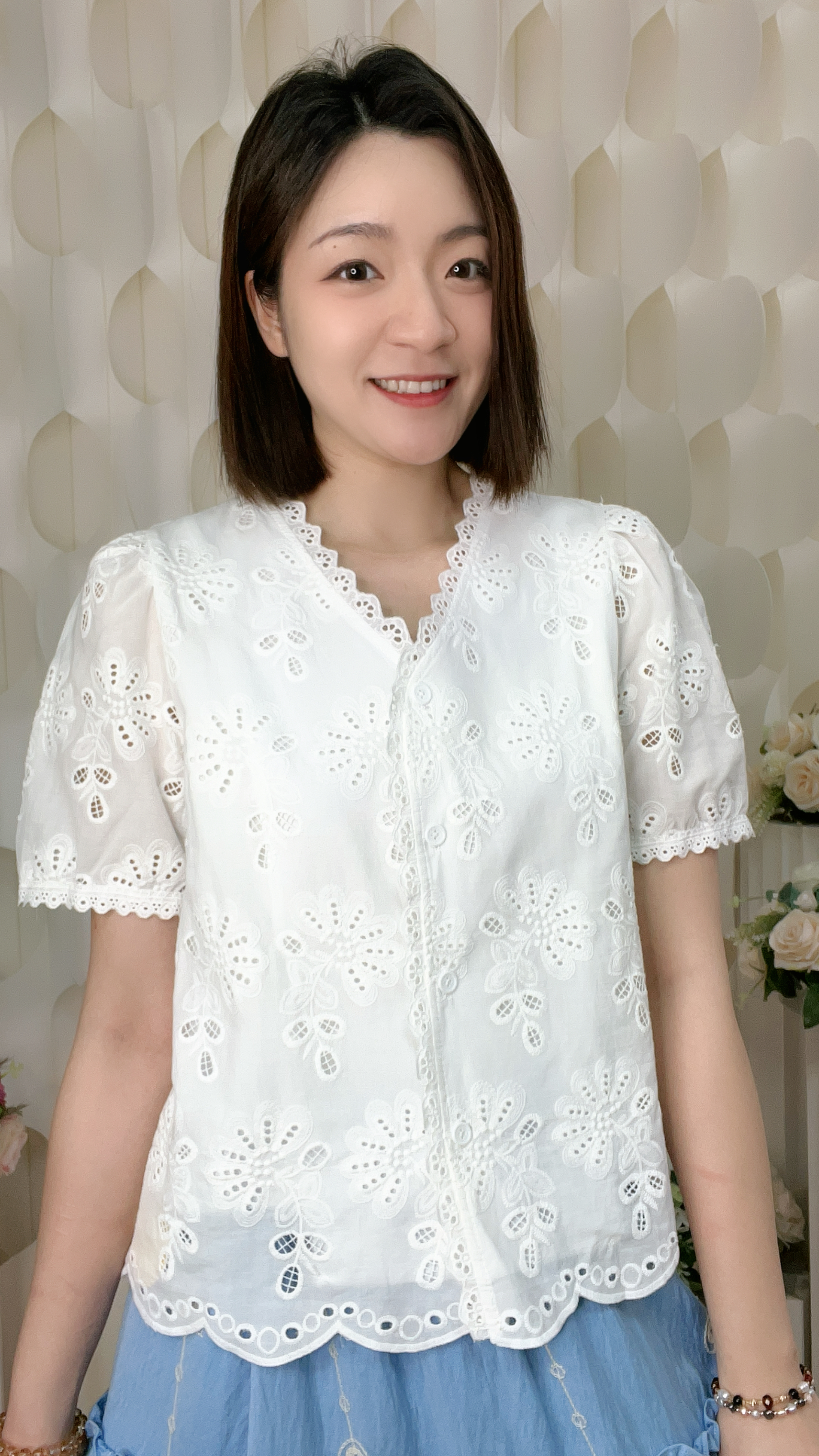 刺繡通花棉麻上衣 ( 胸L:38 / XL:40 ) 2043 #0105clo