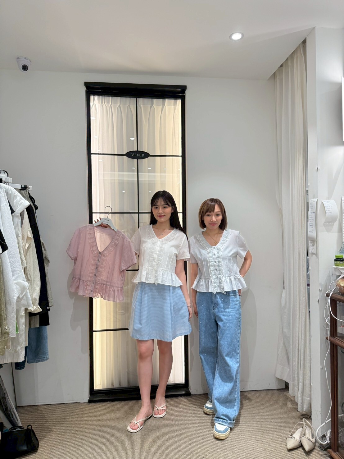 VR6109 蕾絲花邊鈕扣上衣