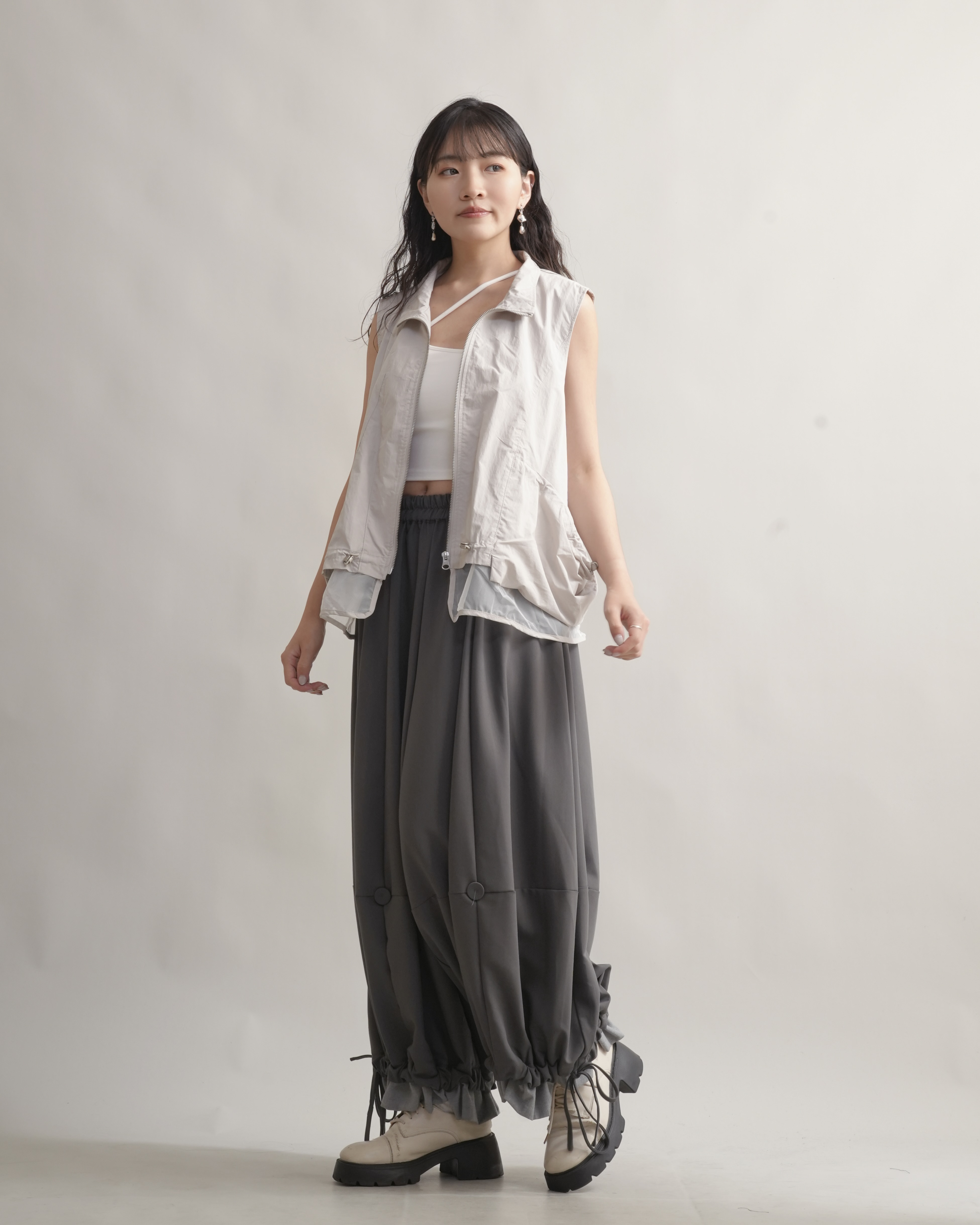 612 小眾設計款! 雙側大口袋背心 - 杏色