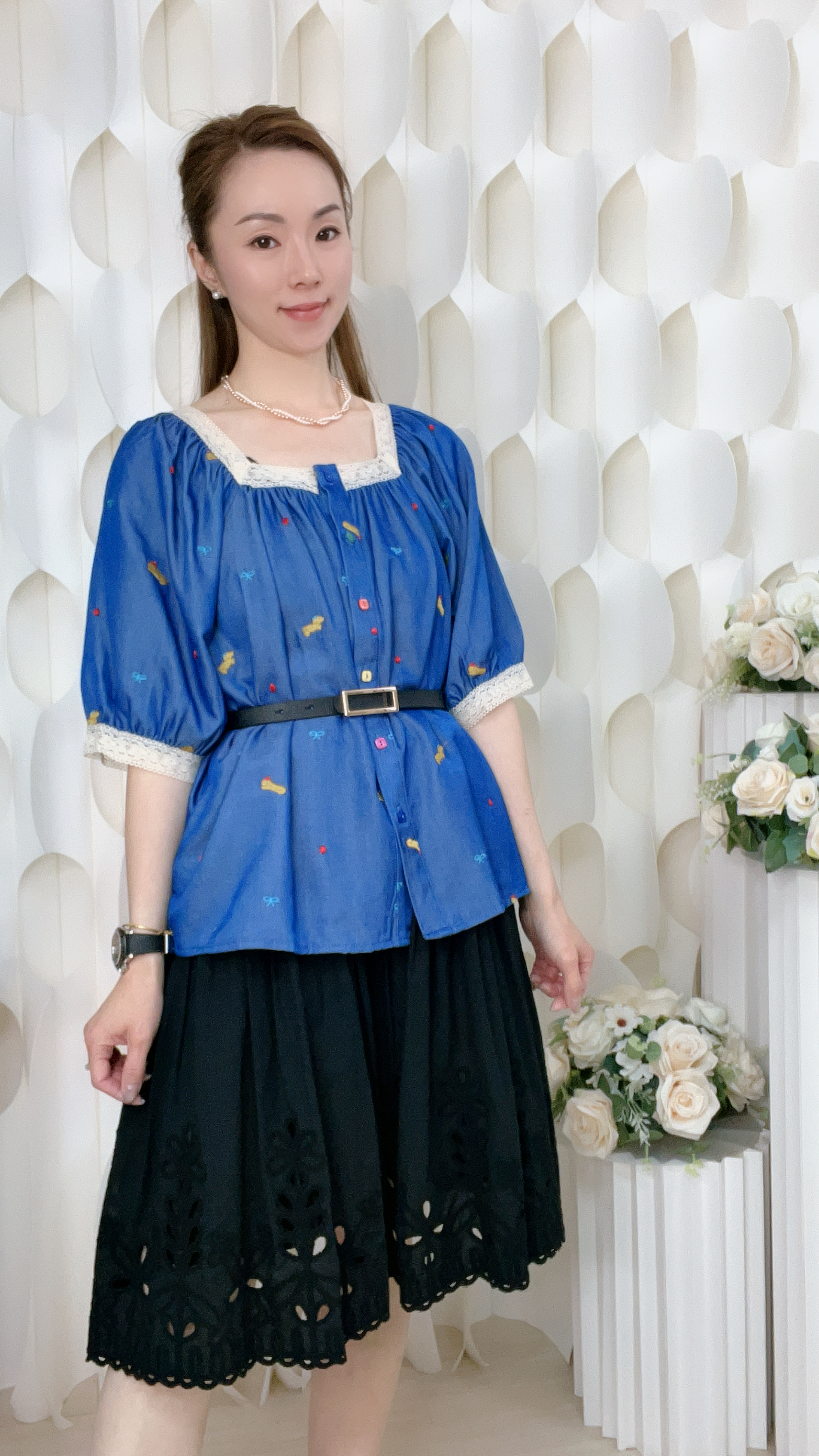 刺繡狗仔小方領上衣 ( 胸:44 腰:48 長:24吋 ) 7416#0105clo