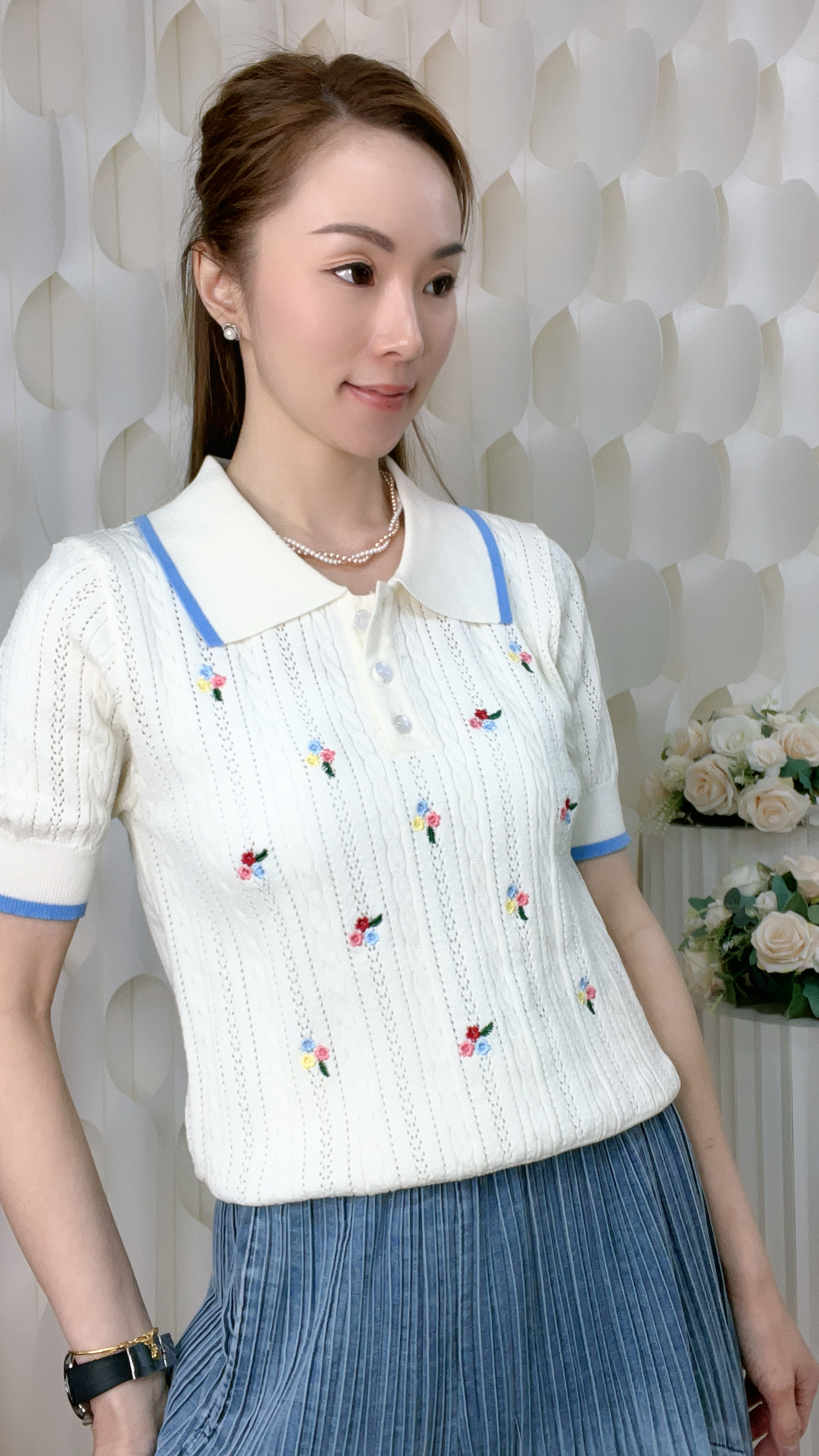 刺繡花紐紋薄針織上衣 ( 胸:32-42 腰:30-42 長21吋) 33003#0105clo