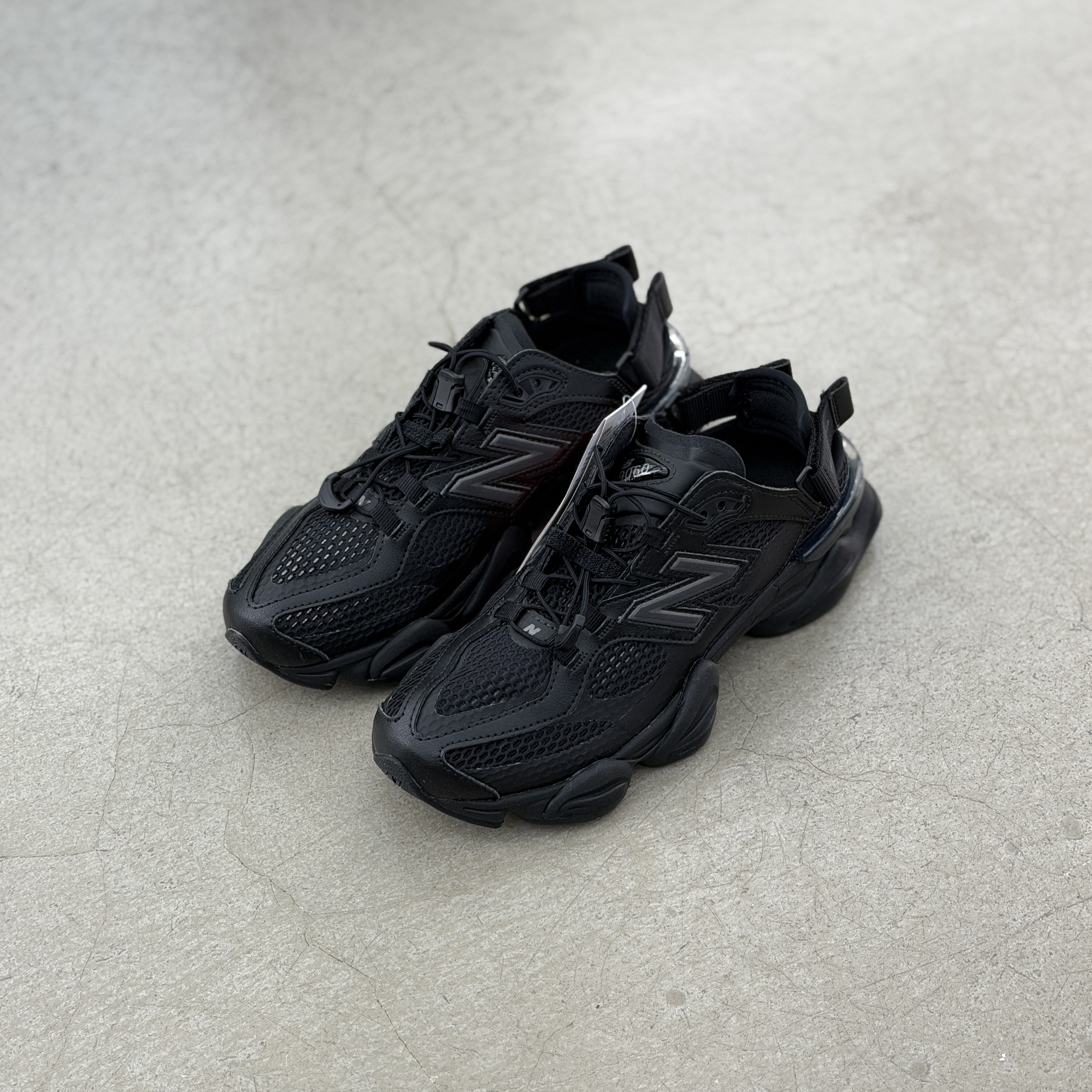 New Balance U90604SC