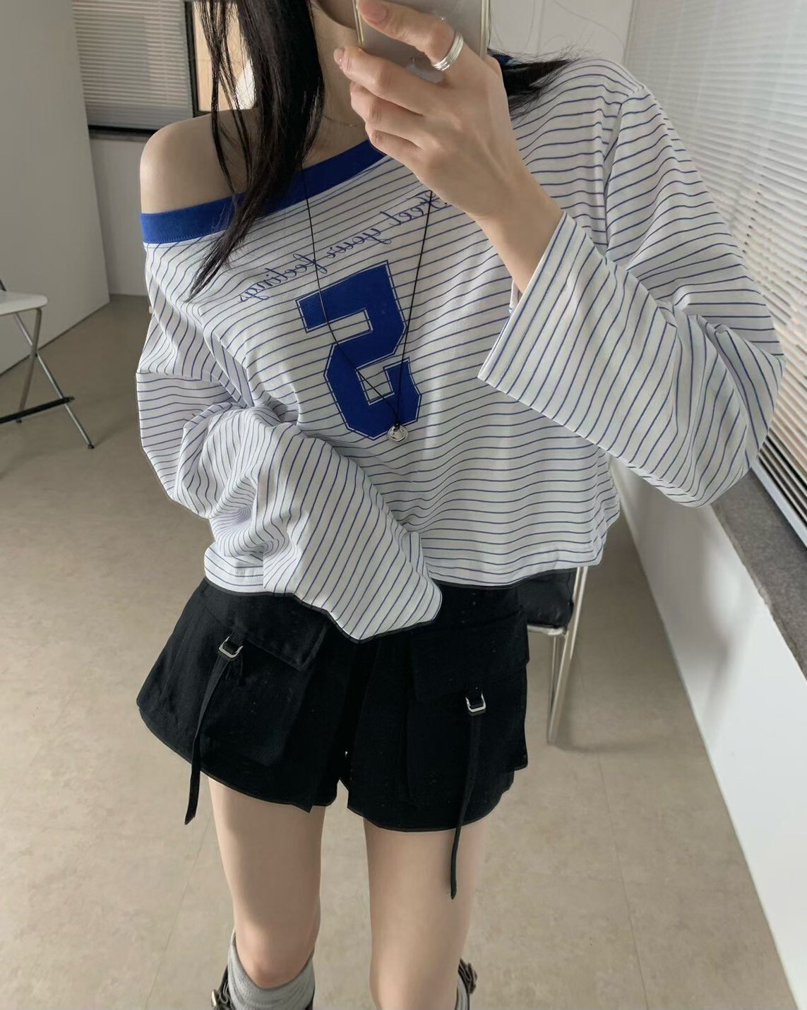 5號條紋露肩長袖T
