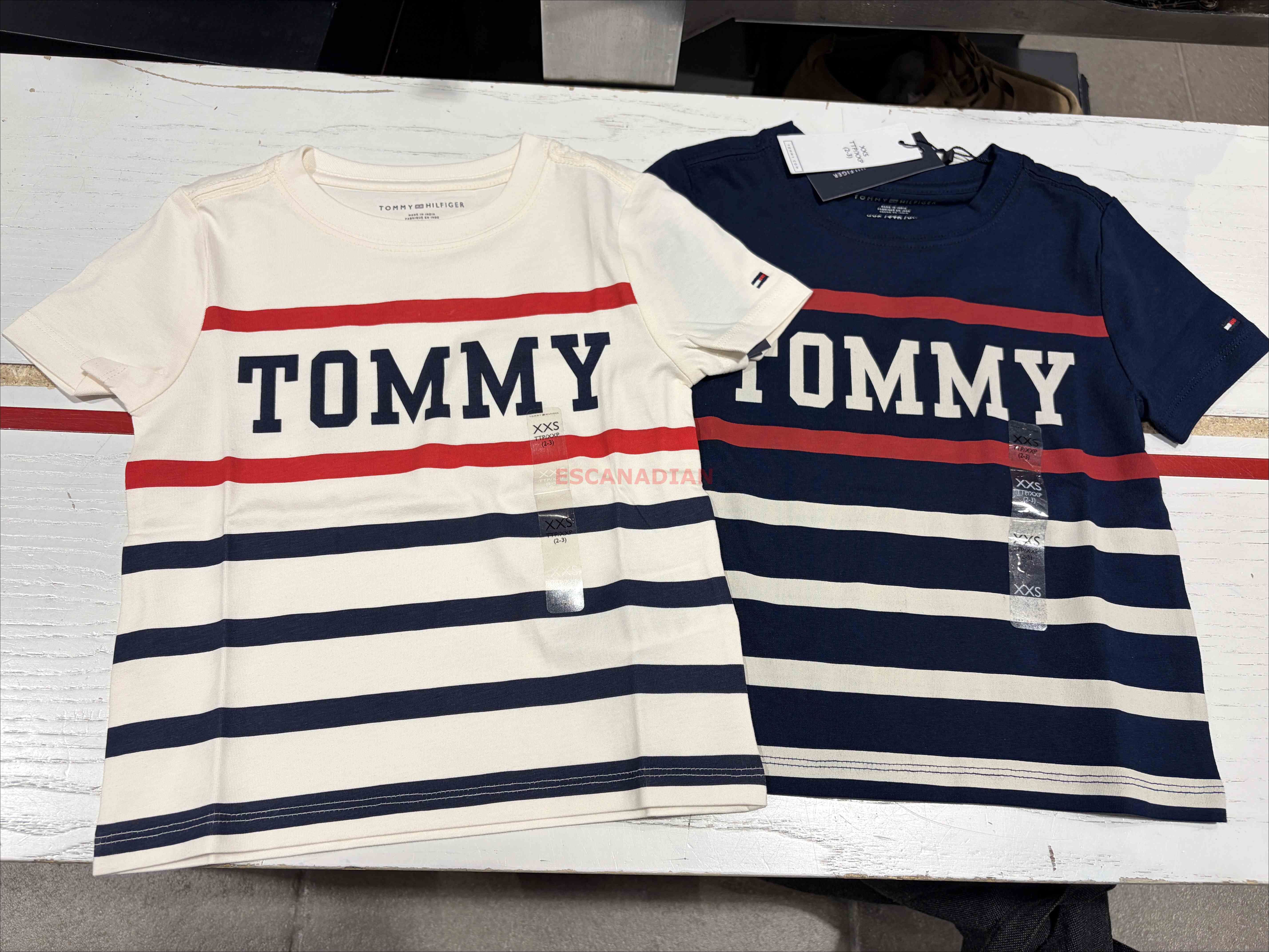 TOMMY 男大童 橫條字樣 短TEE (2色)