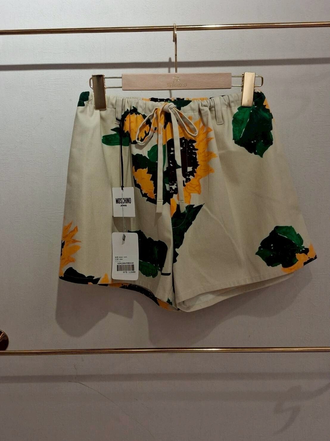 MOSCHINO 向日葵綁繩短褲