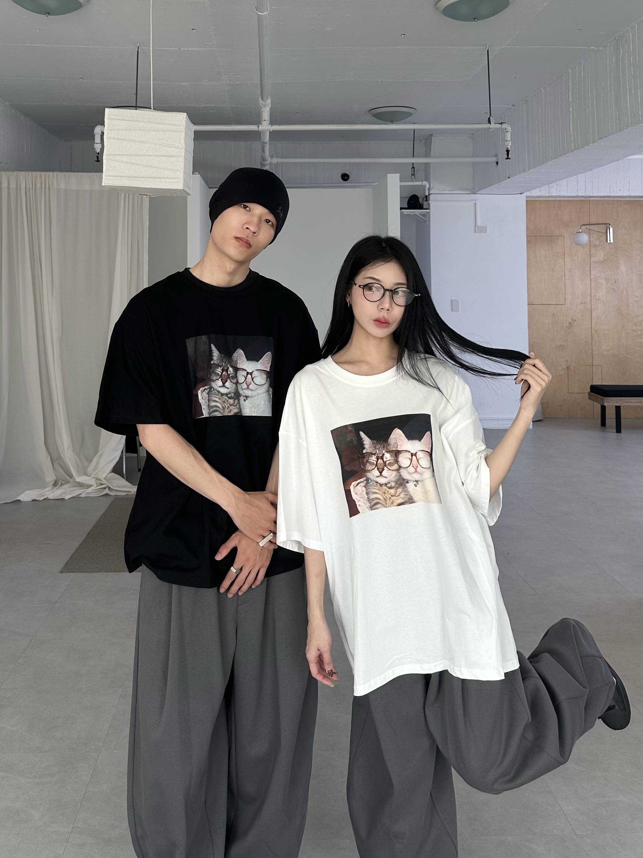 兩隻眼鏡貓貓tee