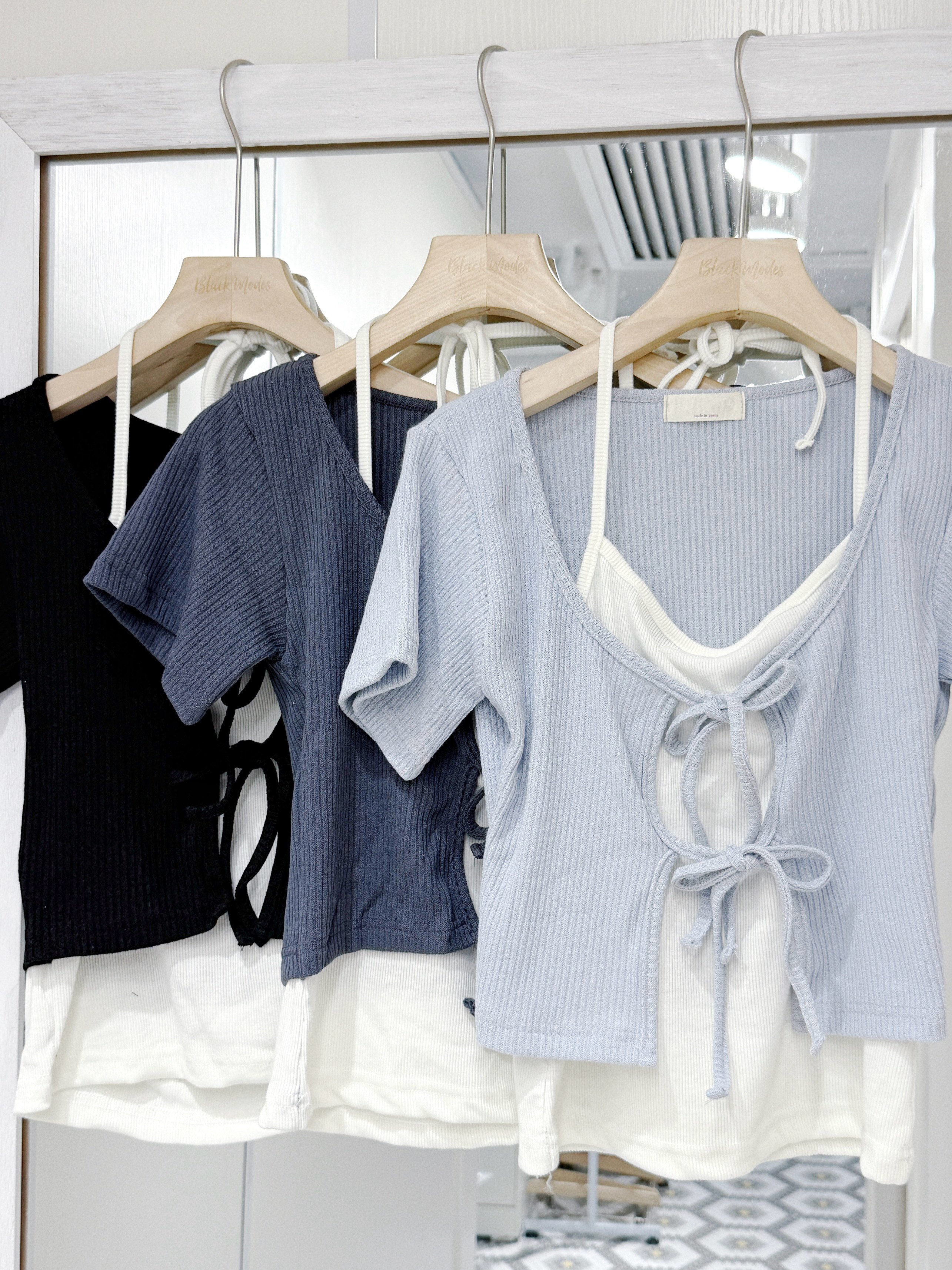 T1384｜2色入 ʚɞ ྀིྀིྀིྀིྀི雙蝴蝶結綁帶拼色掛頸短袖上衣｡🦋 ⋆ ⟡