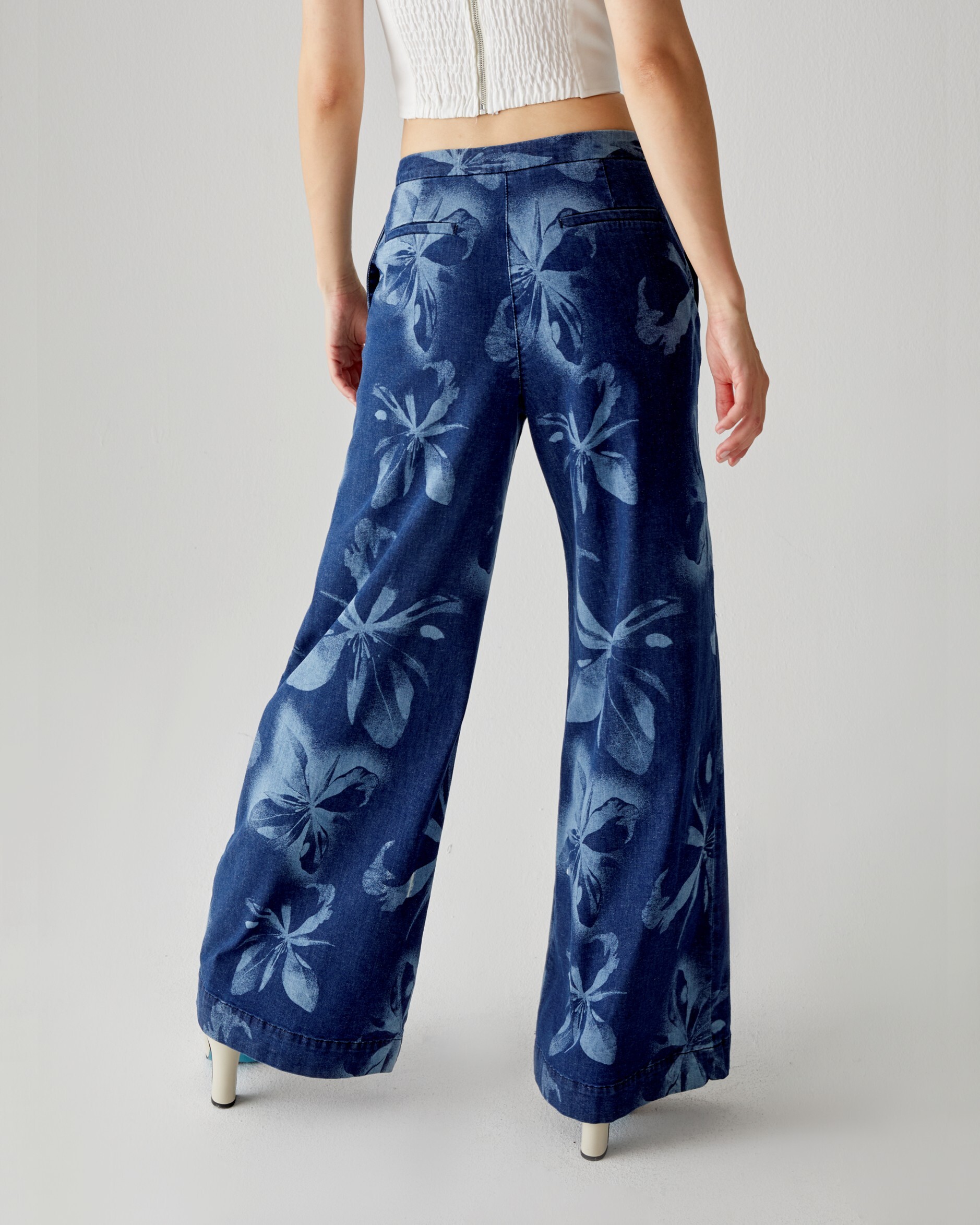 1SJ0503-010 [SHAFT JEANS] Flaire Denim #BP1D34A6624 (EU)