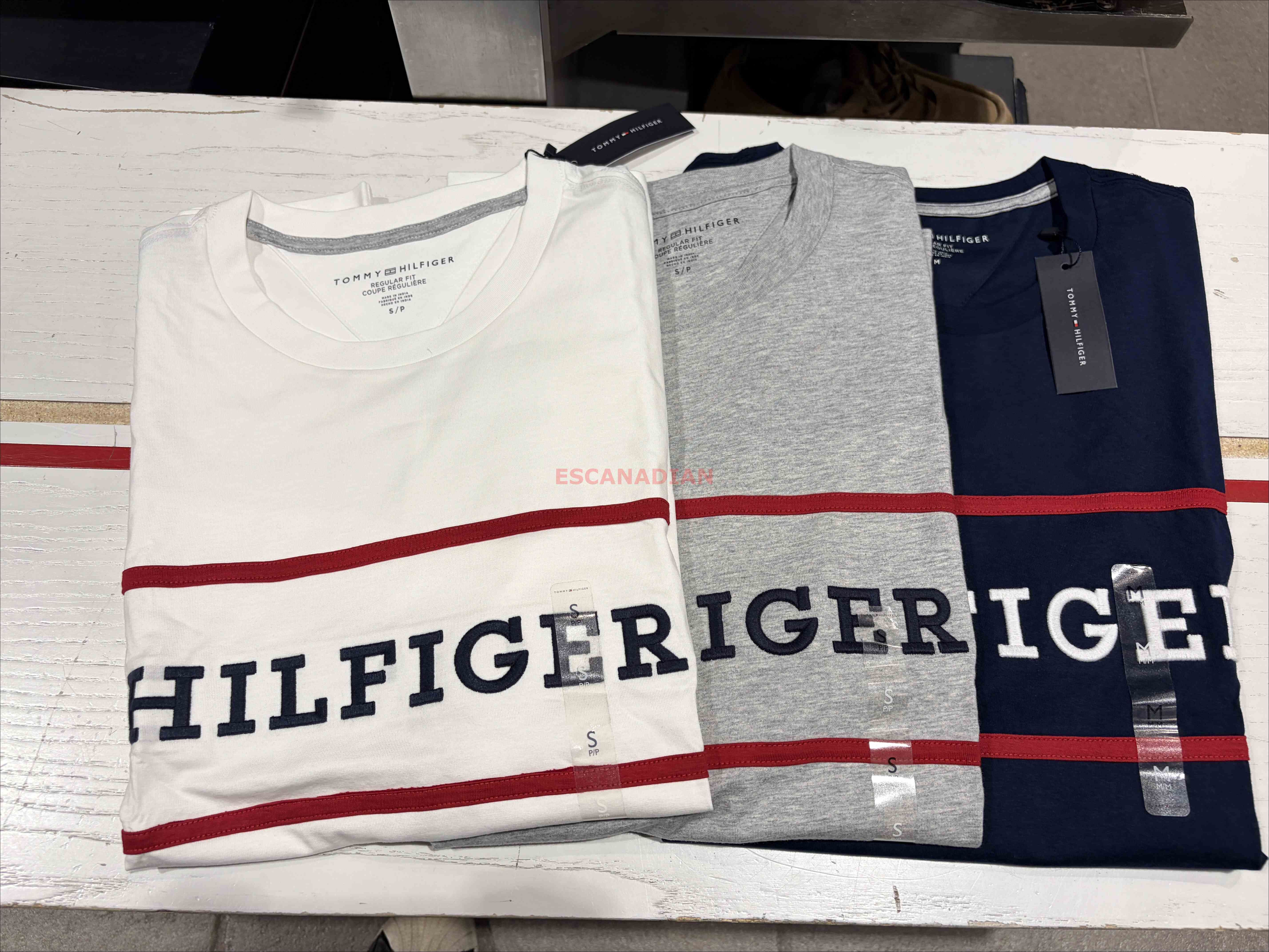 TOMMY 男大人 硬挺小厚磅 刺繡字樣 短TEE (3色)