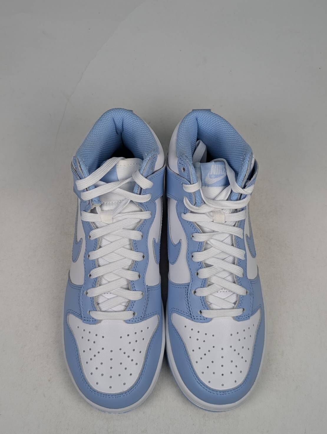 微瑕疵-右腳內側泛黃 DD1869-107 W6 Nike Dunk High WMNS '' Aluminum '' 北卡藍 天藍 女款 男女段
