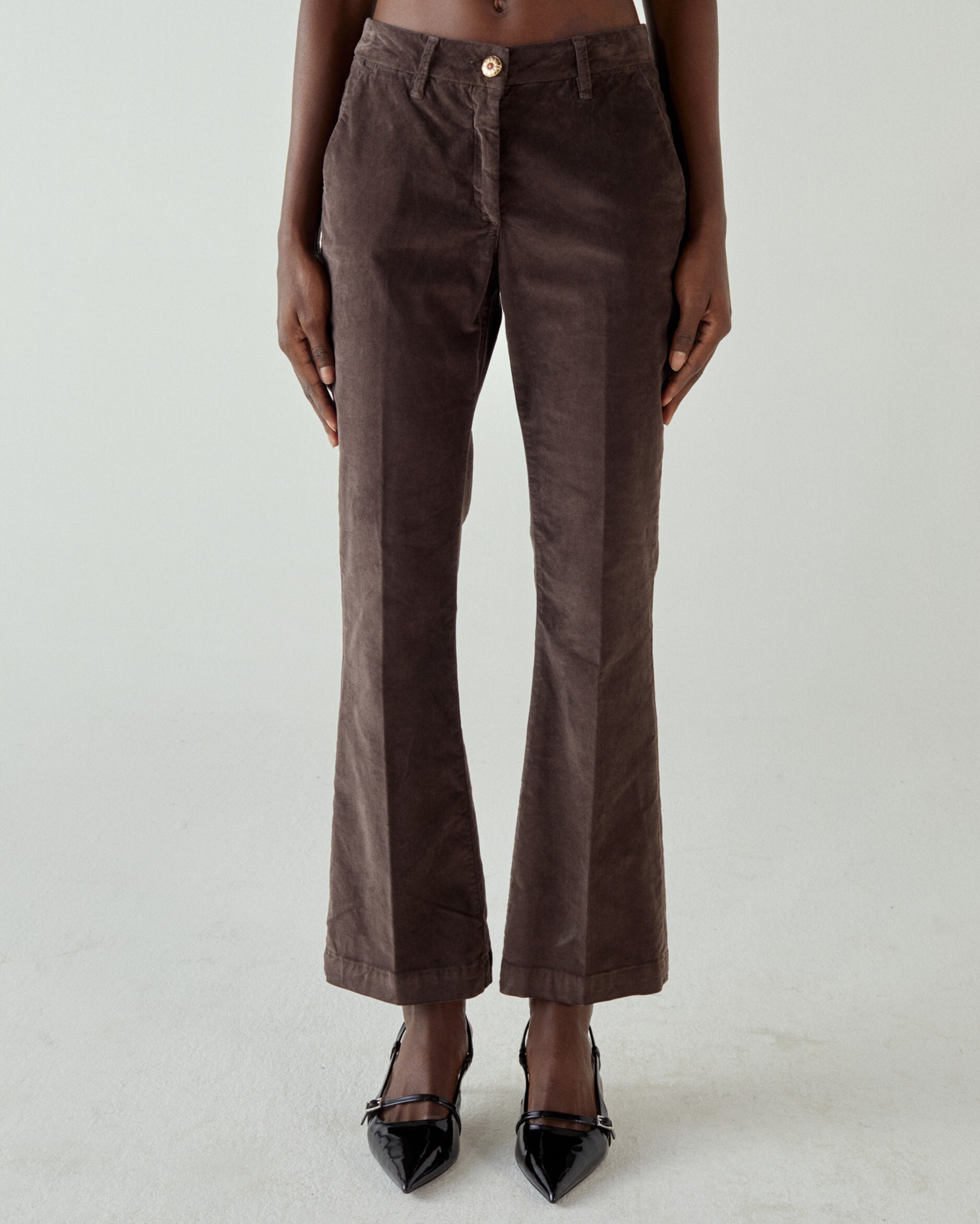 1SJ0503-065 [SHAFT JEANS] 皮諾奇。馬克里巧克力 #CI1DD9T1000 (EU)