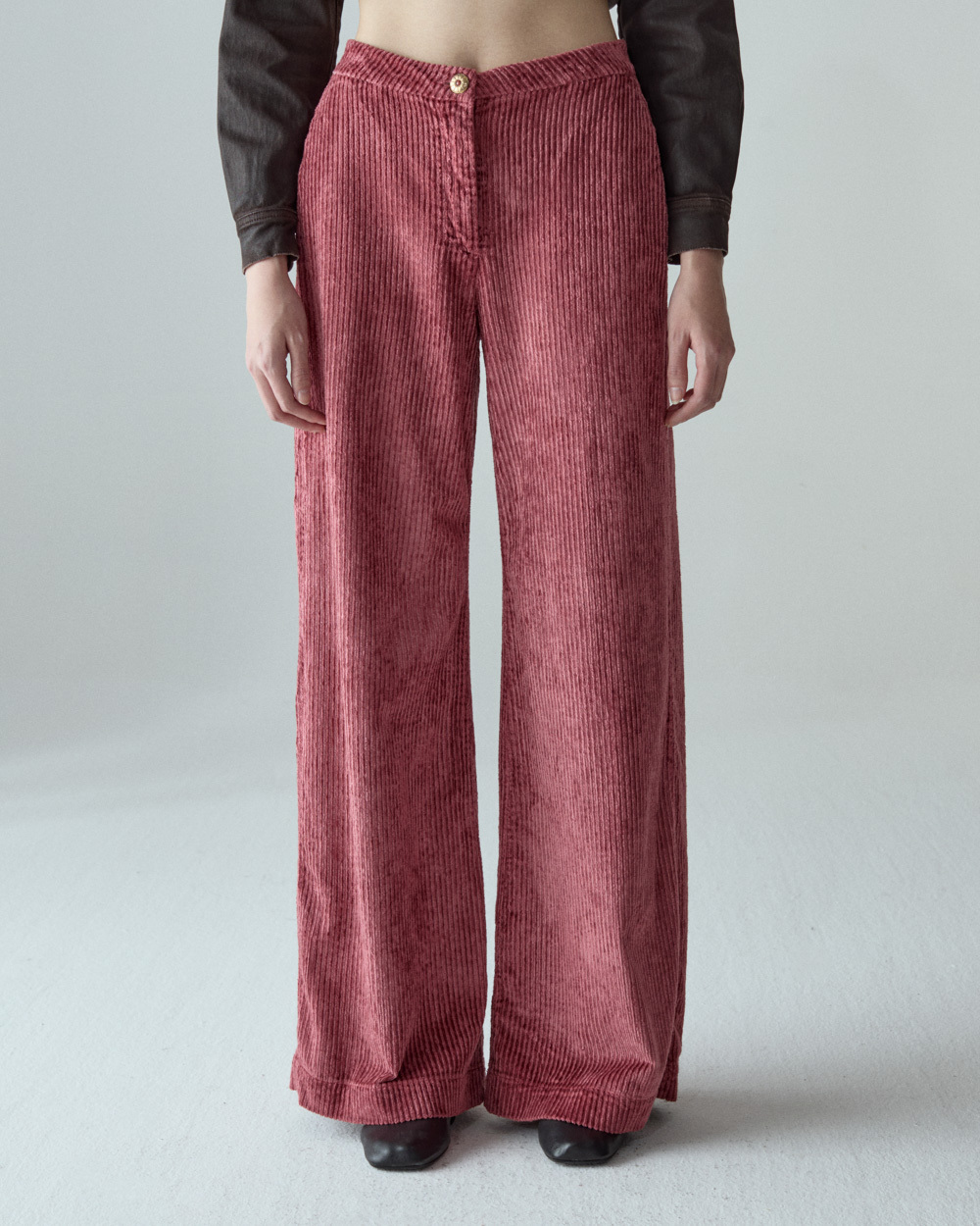 1SJ0503-094 [SHAFT JEANS] 弗萊爾·圖利帕諾 #DI1D34T6700 (EU)