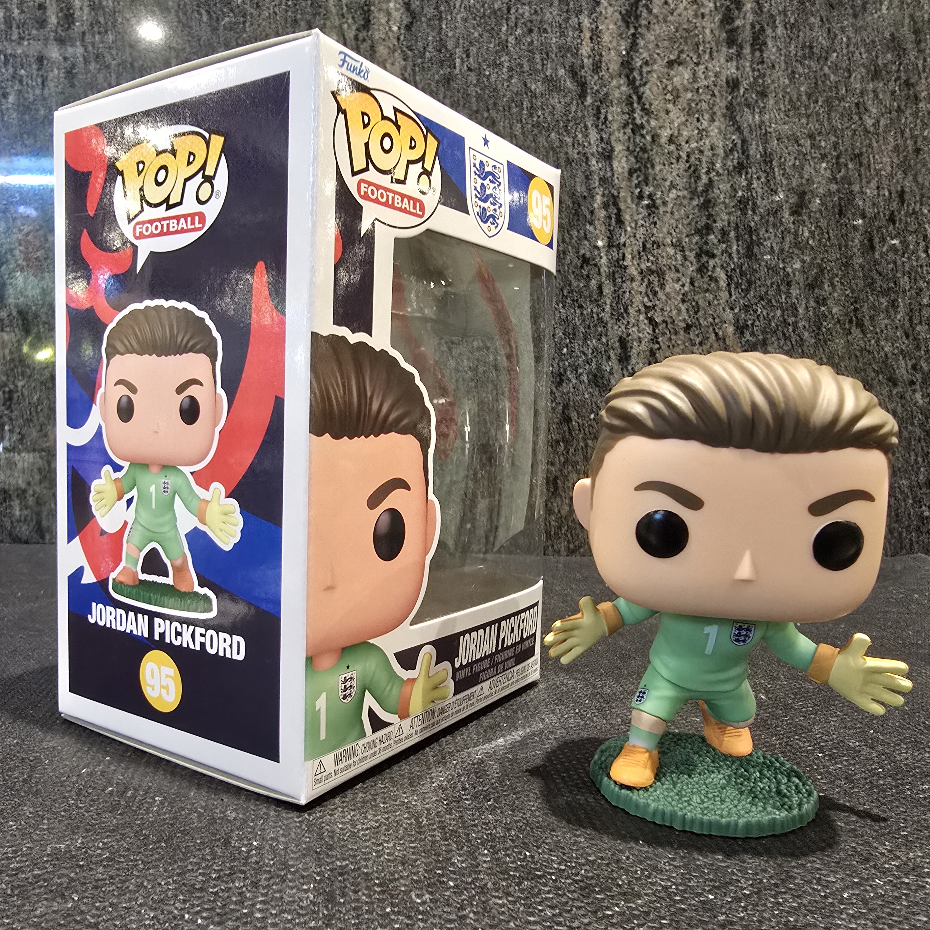 英格蘭FUNKO POP!!碧福特JORDAN PICKFORD公仔 No.95